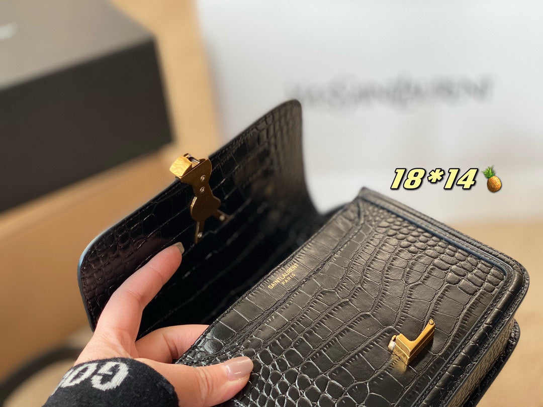 Crocodile print tofu bag