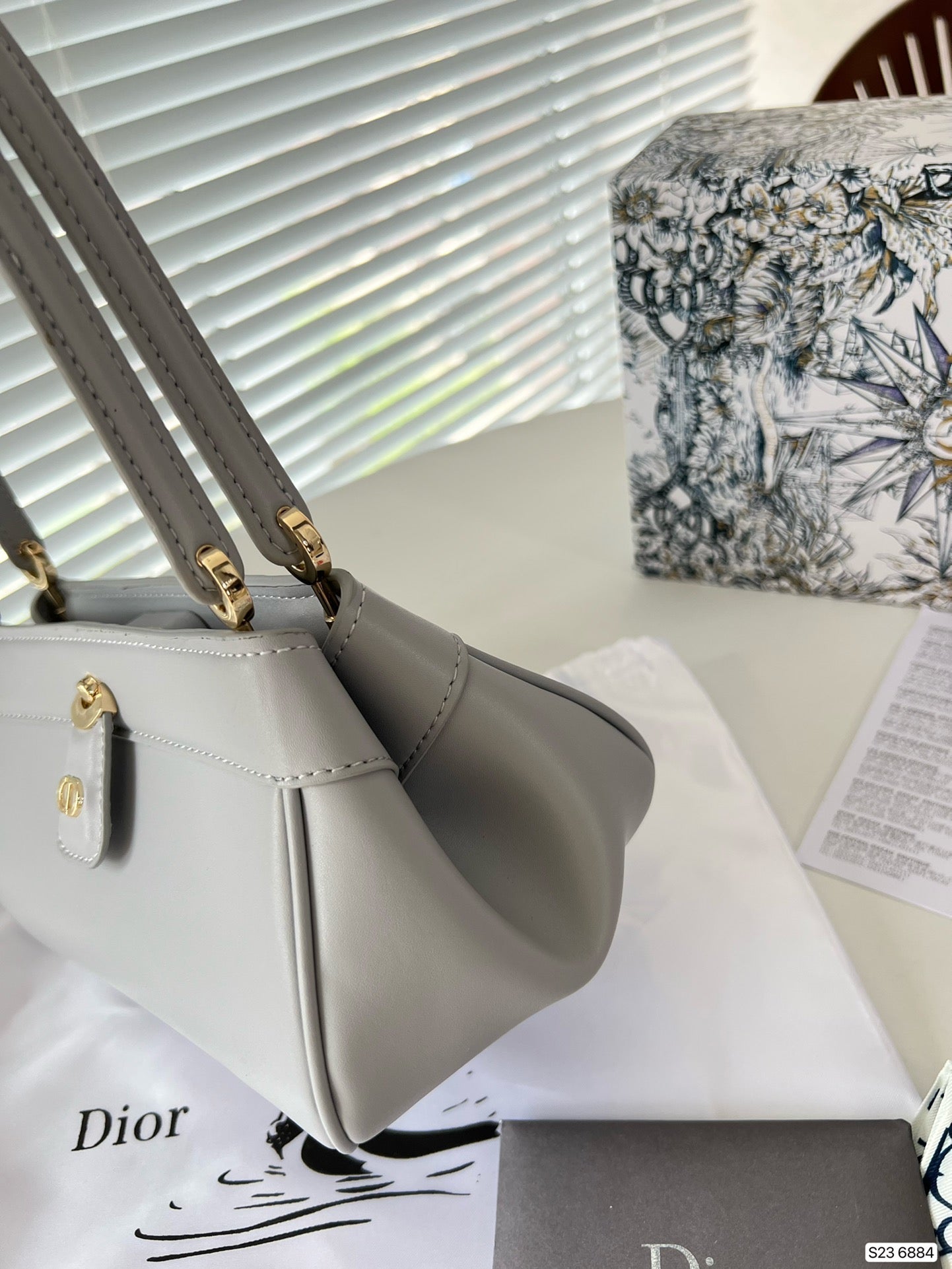 New for 23 years Vintage Elegant Bag