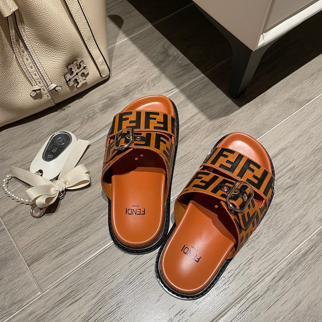F  new flat slippers (counter with the same model)