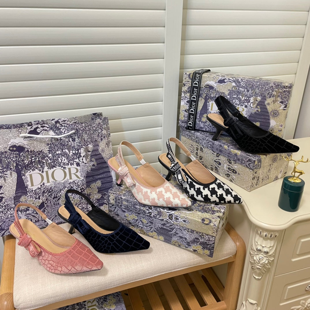 D   23 Years Velvet Serpentine/Print Collection