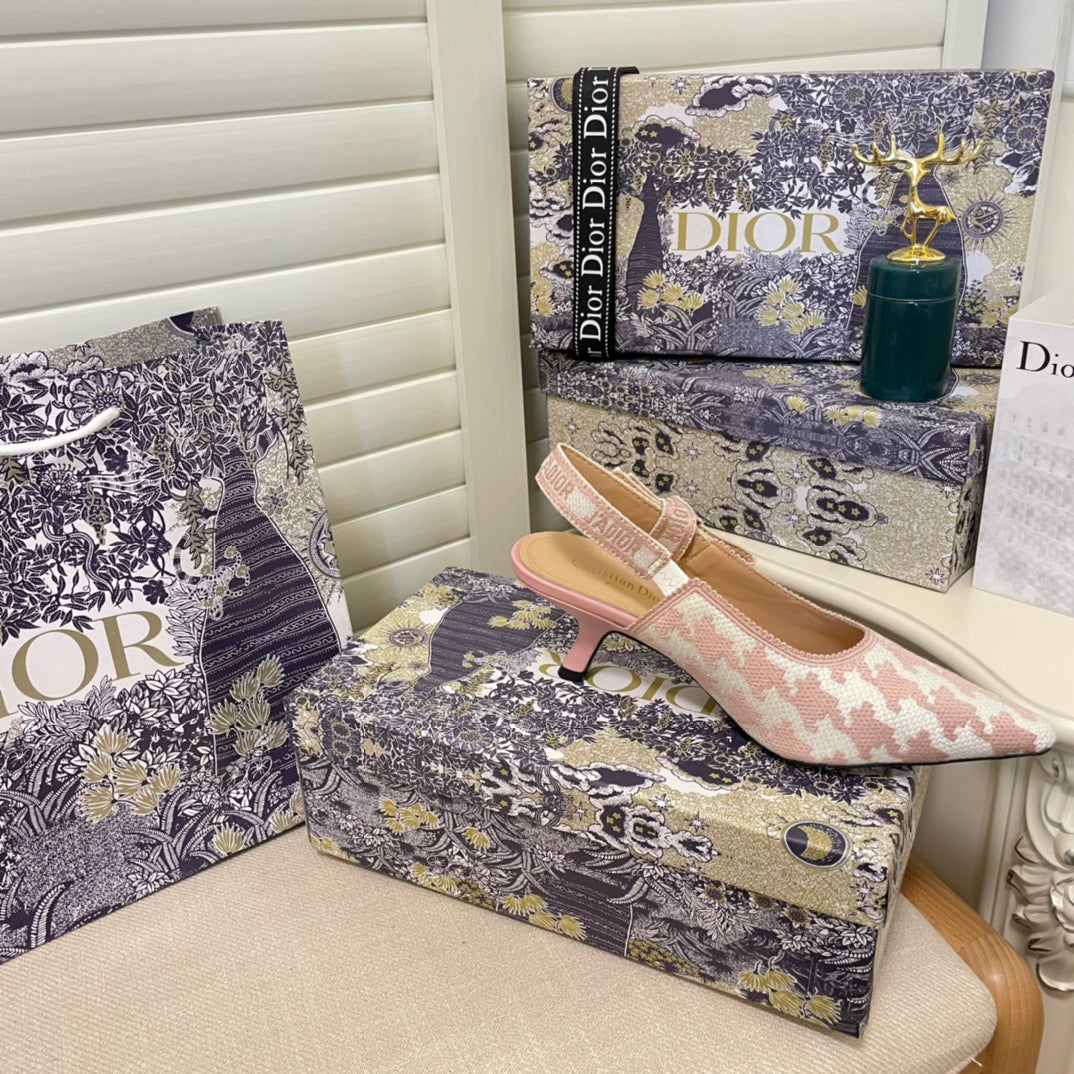 D   23 Years Velvet Serpentine/Print Collection