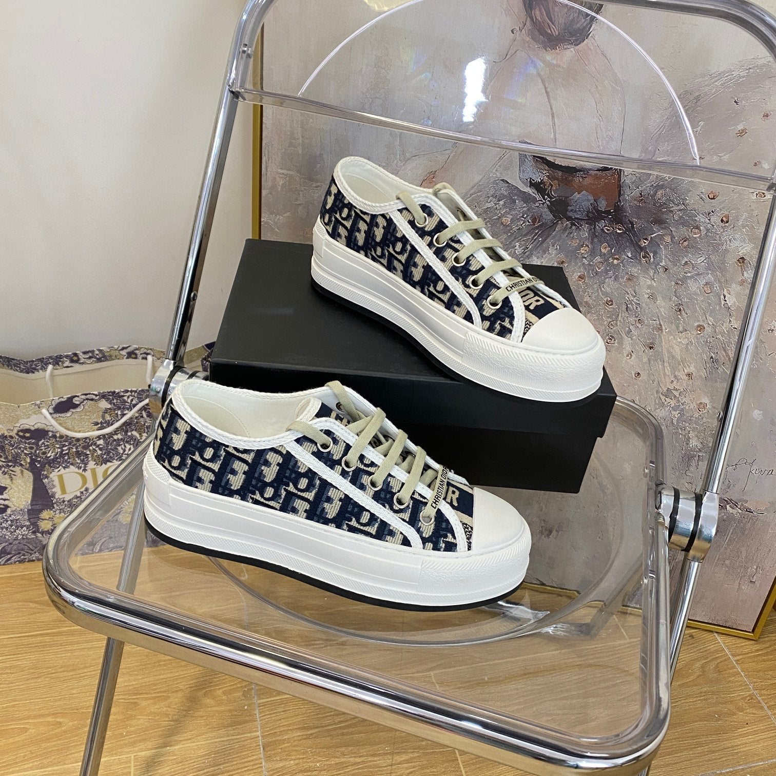 DIO*New muffin thick bottom embroidered canvas shoes