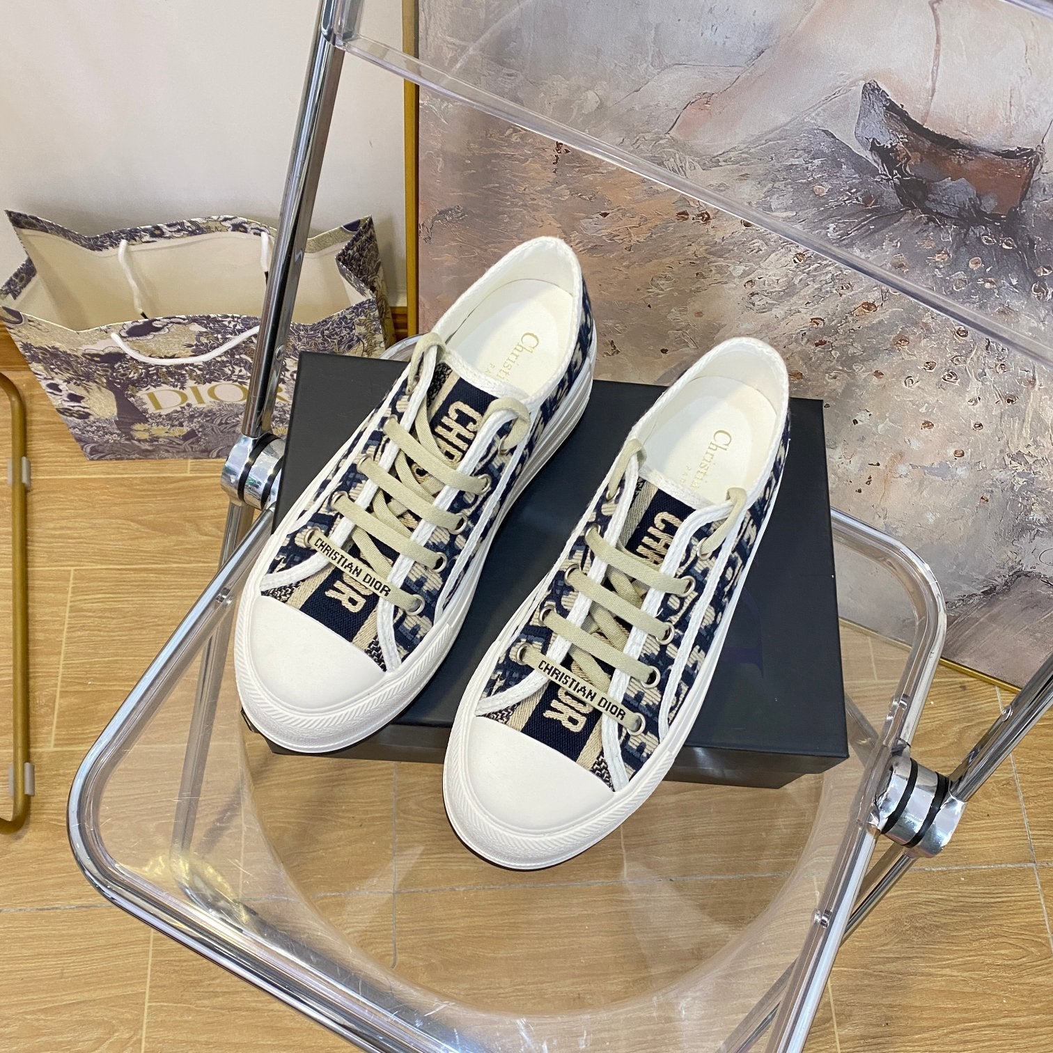 DIO*New muffin thick bottom embroidered canvas shoes