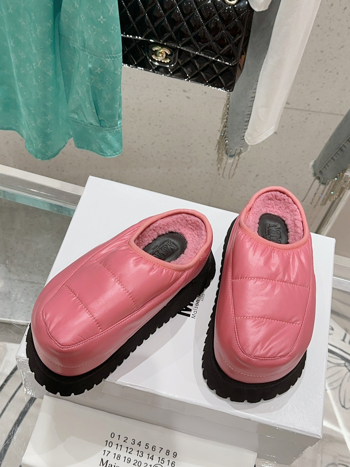 Margiela new thick-soled bread shoes