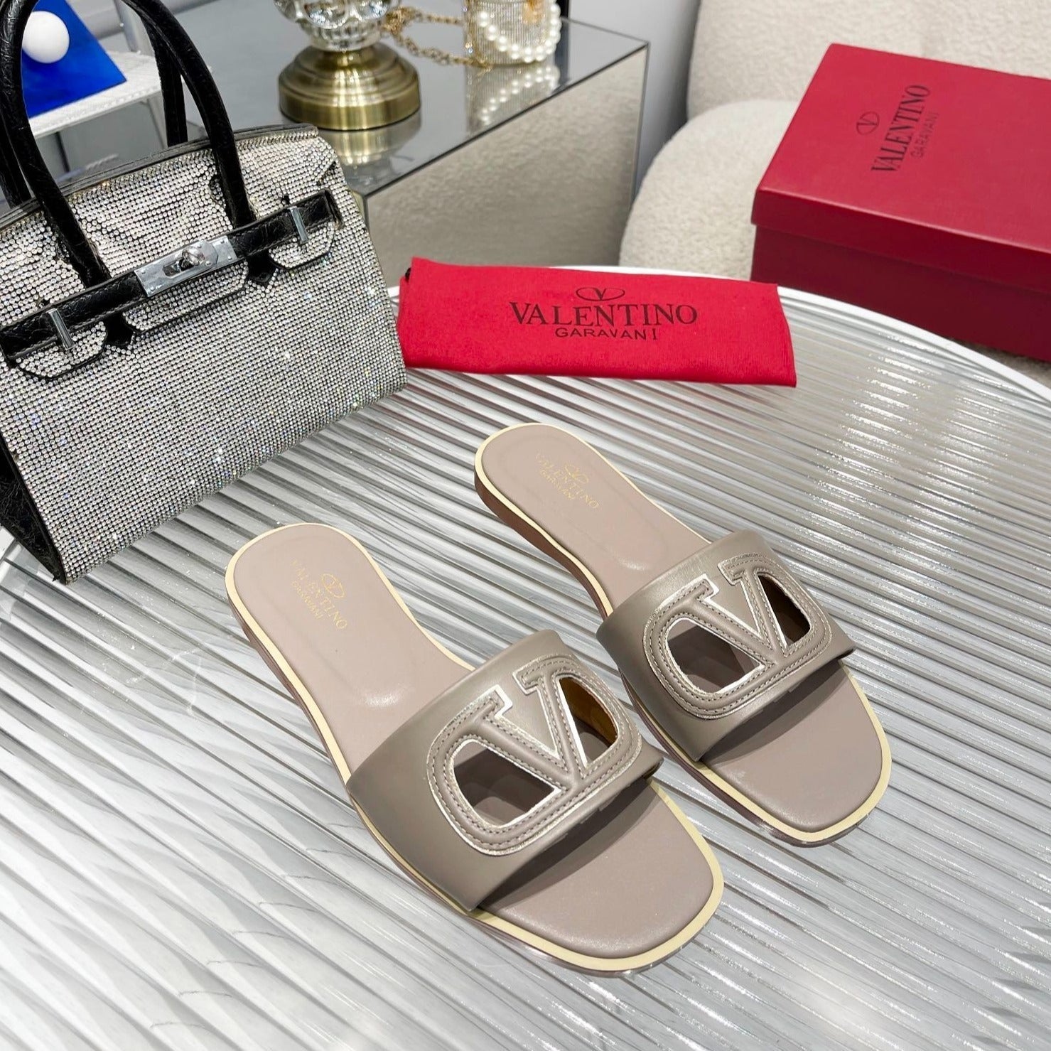 Valent* 24 new flat shoes