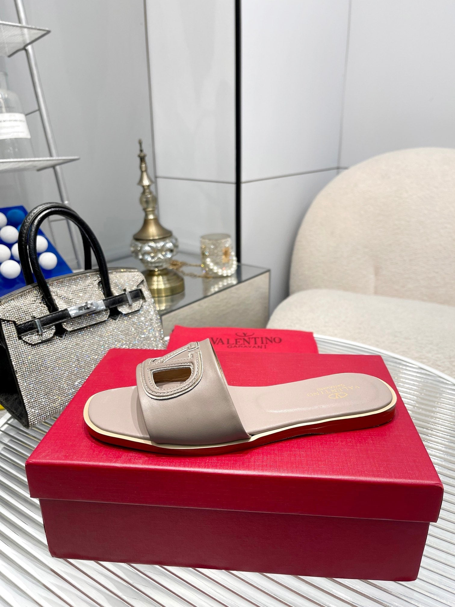 Valent* 24 new flat shoes