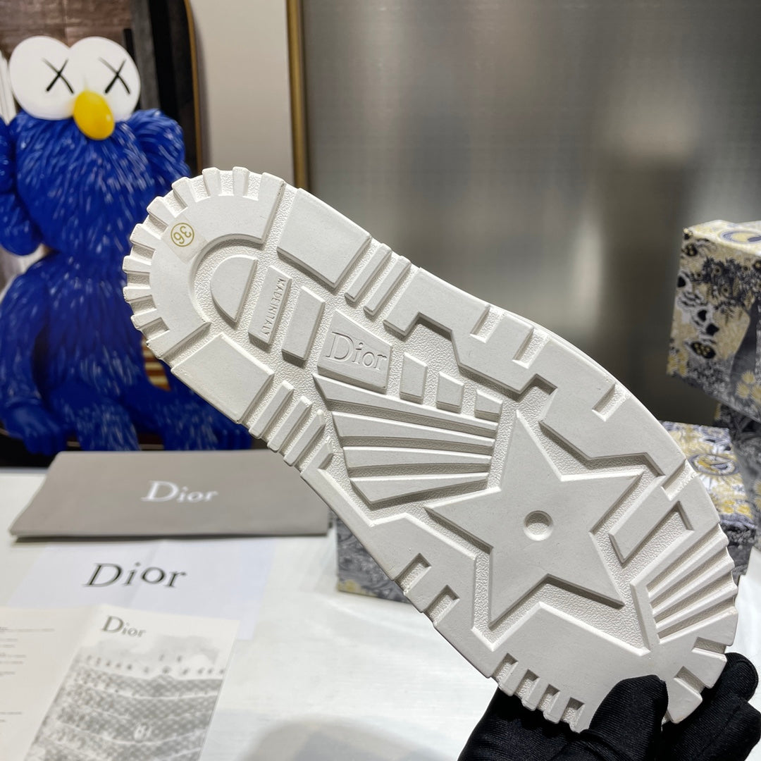 DIO* 24 new color thick-soled embroidered slippers