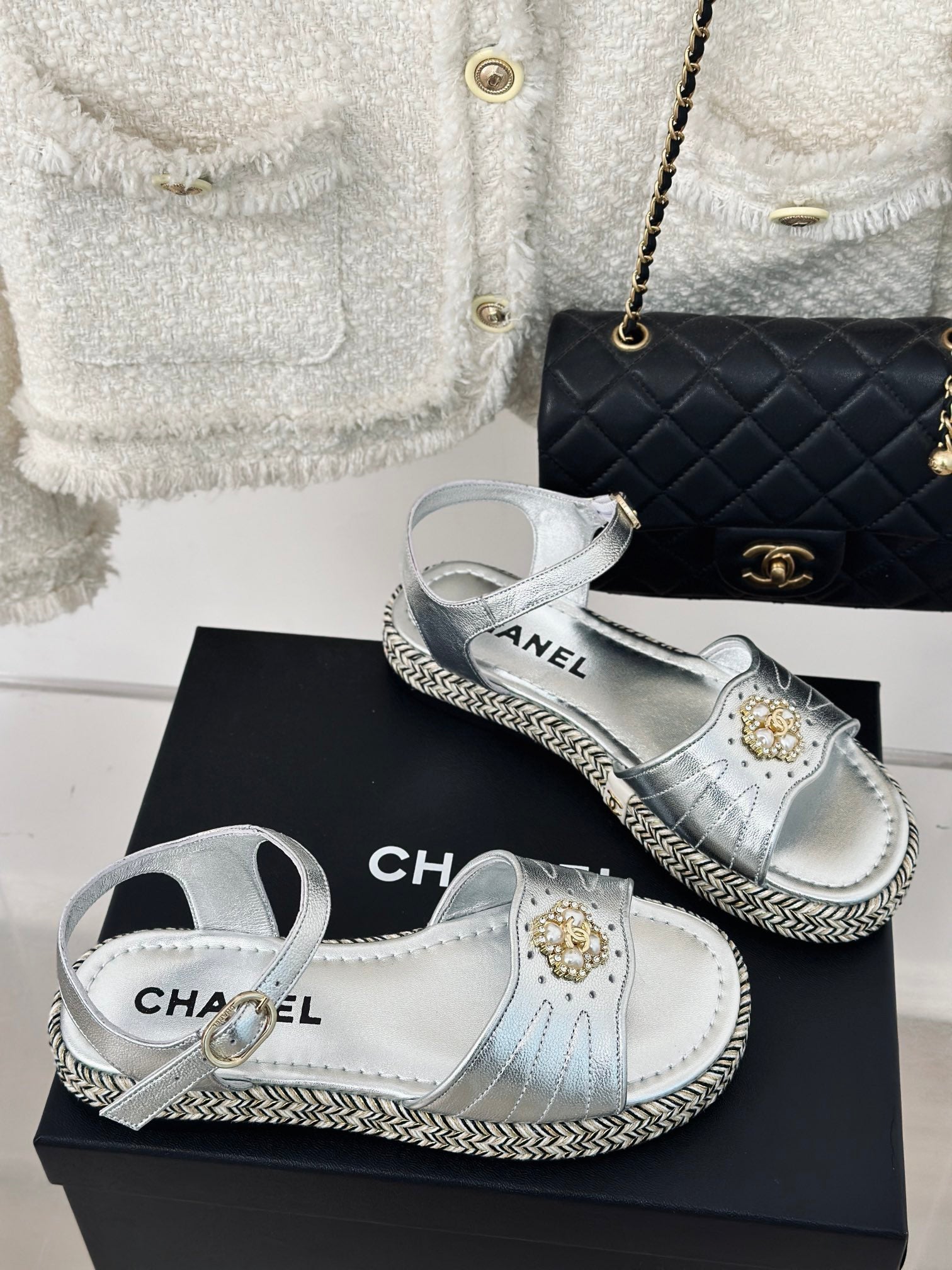 CHA* 24 new hemp rope sole sandals 1:1 VIP