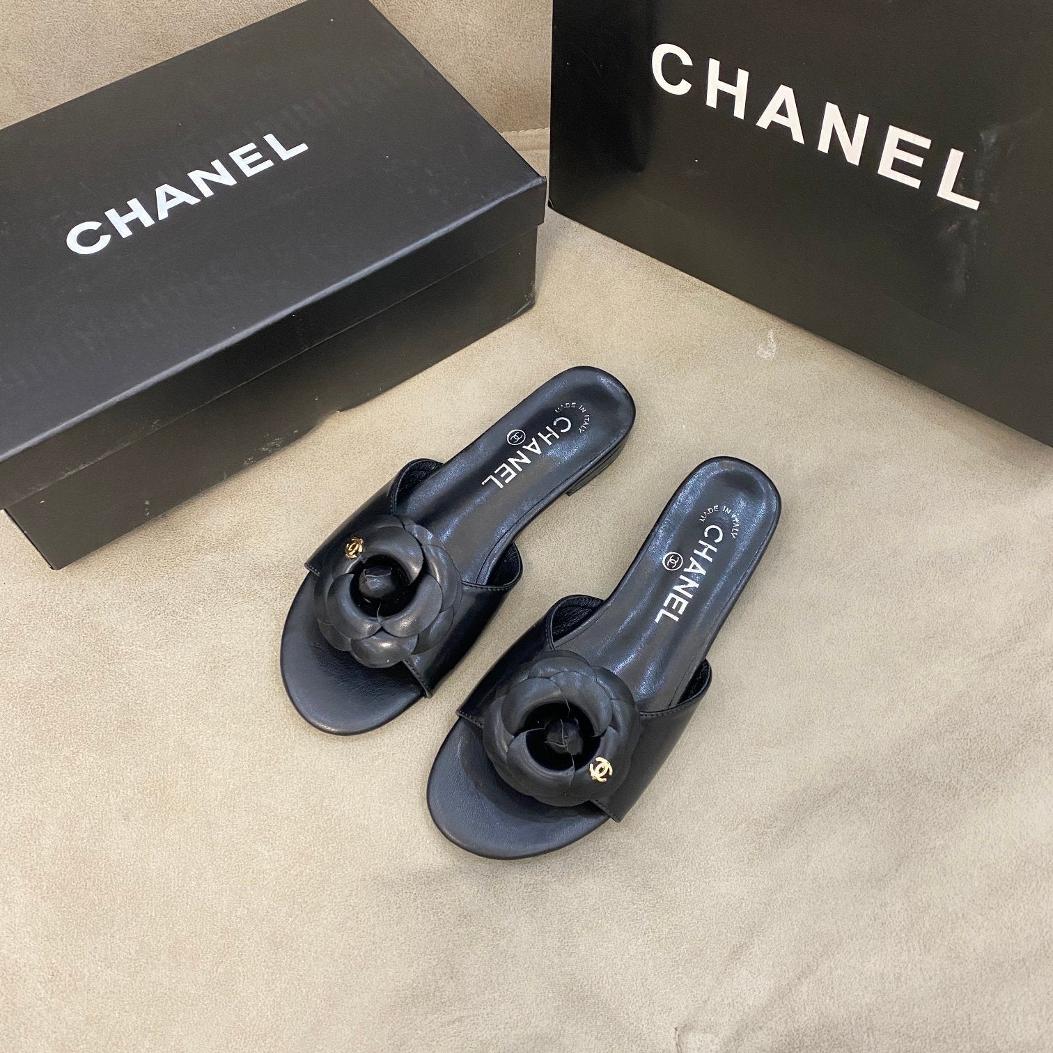 CHANE* 24 CAMELLIA SLIPPERS