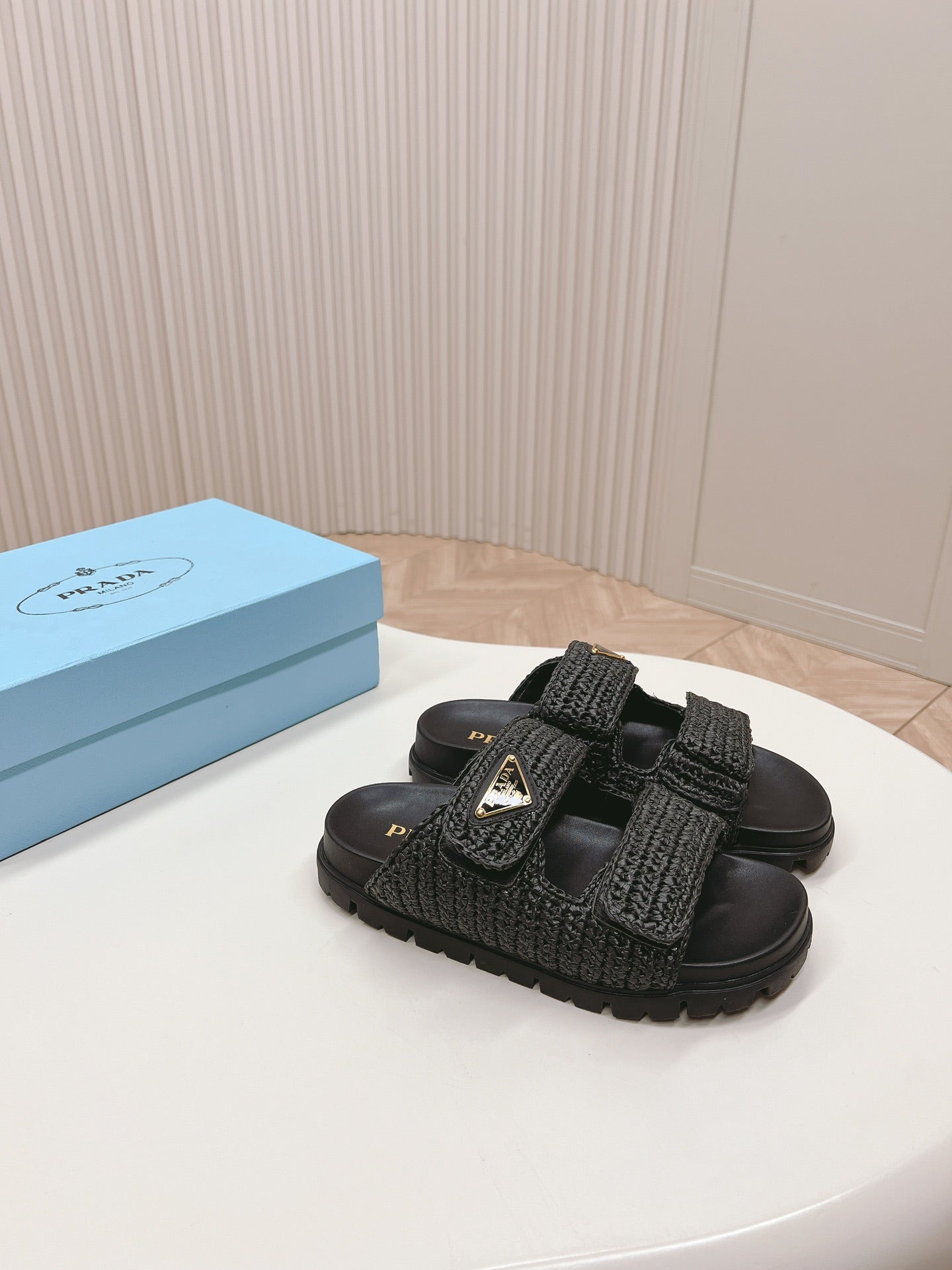 Prada 24 new woven slippers 1:1  VIP