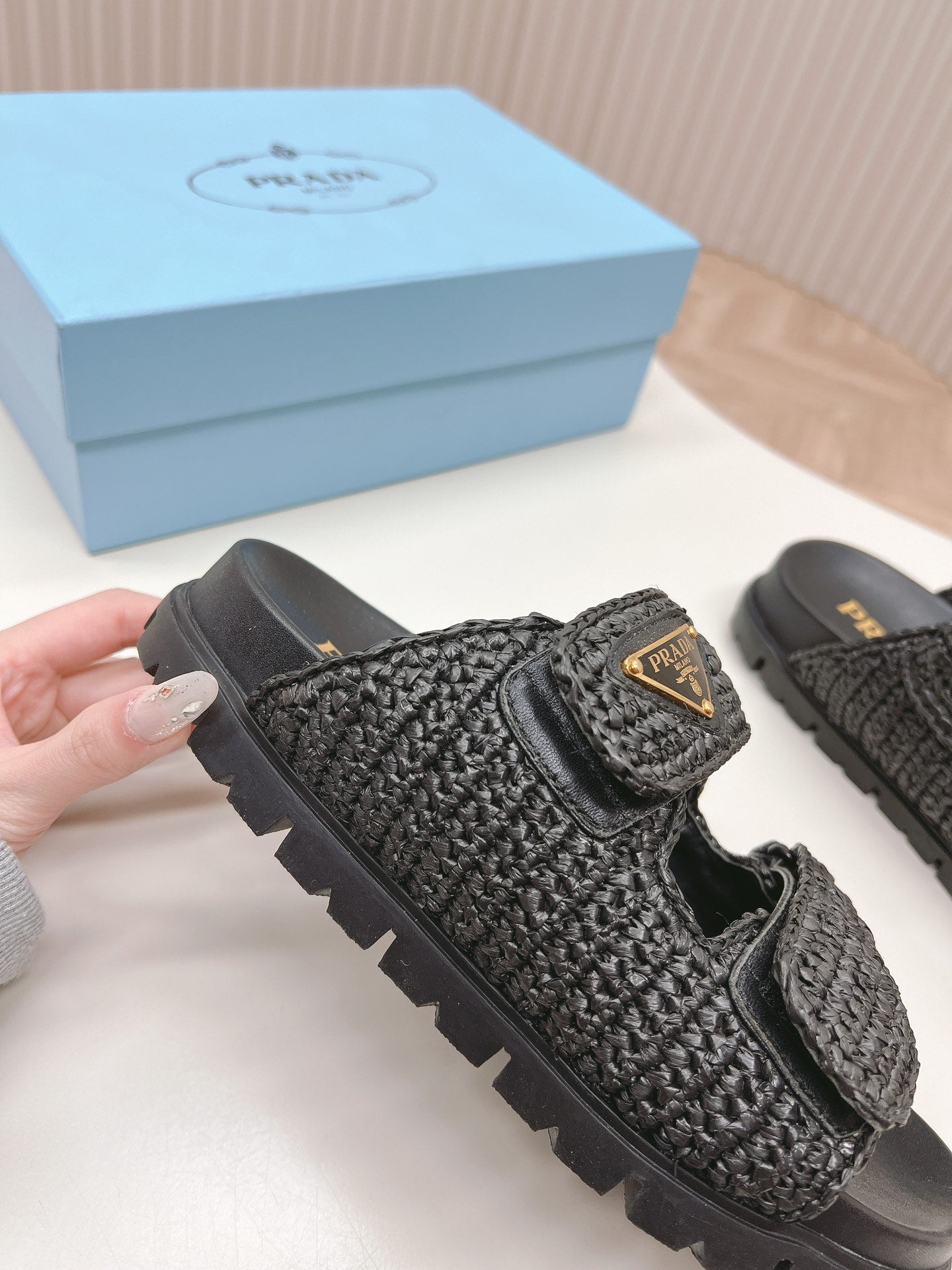 Prada 24 new woven slippers 1:1  VIP