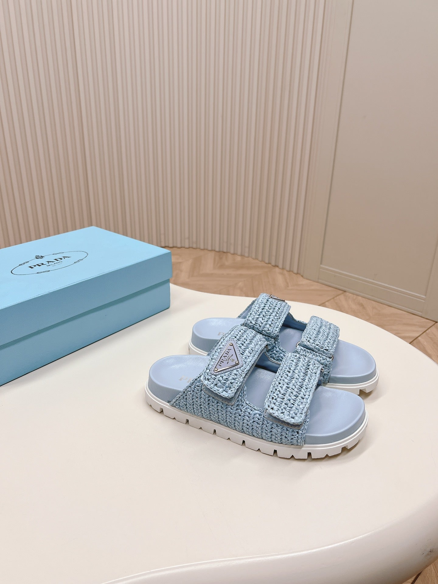Prada 24 new woven slippers 1:1  VIP