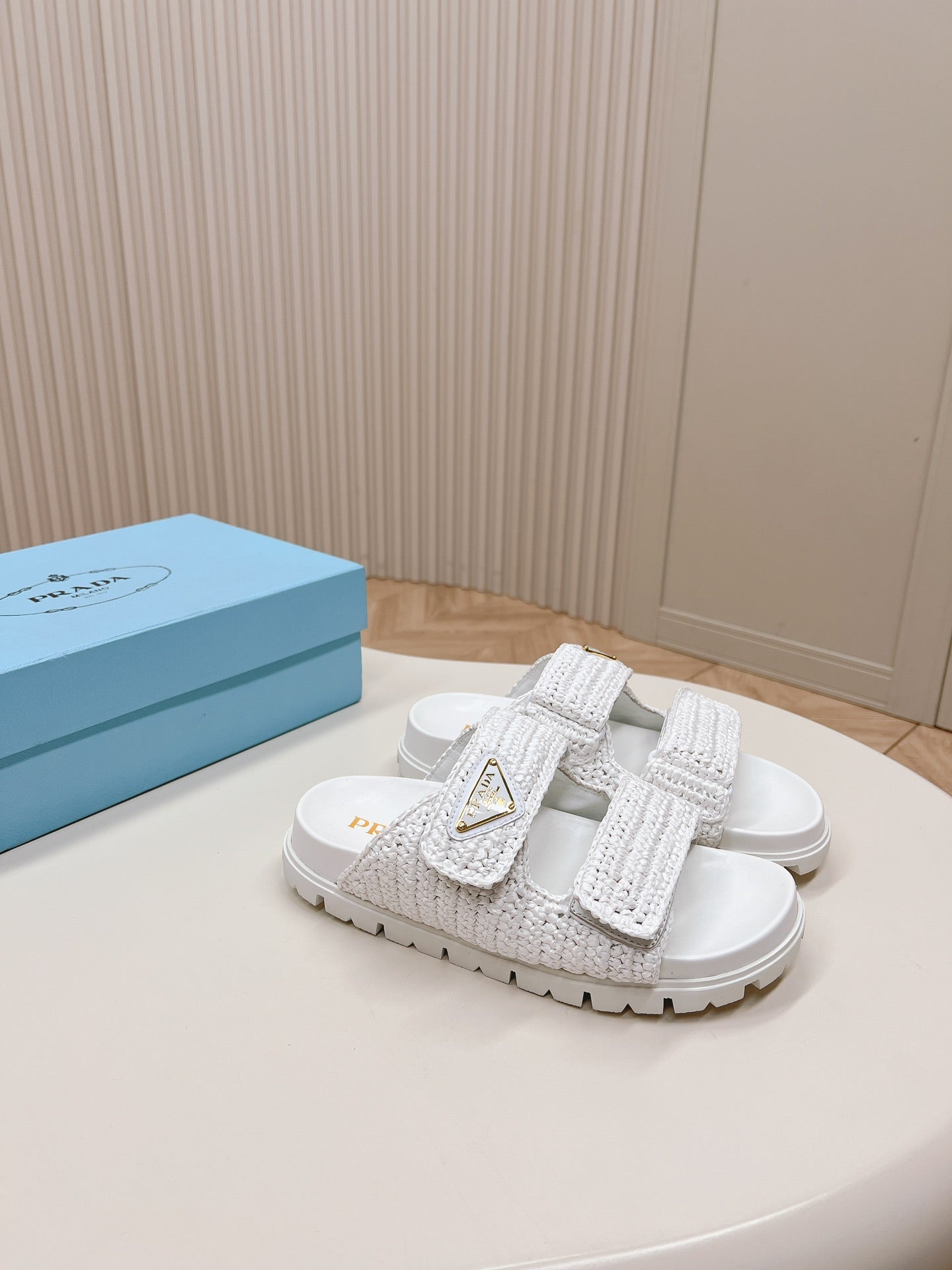 Prada 24 new woven slippers 1:1  VIP