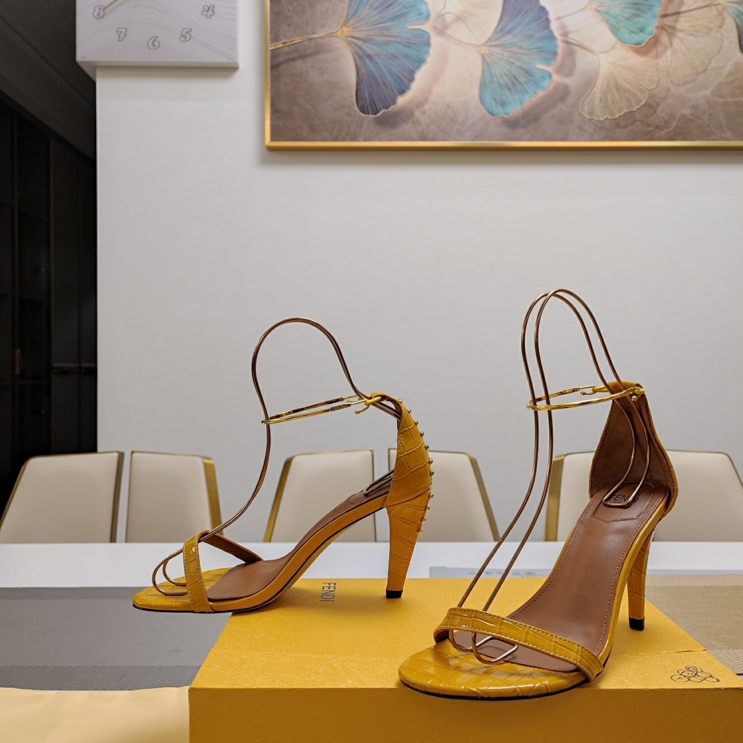 FEN* 24 new leather high heels 1:1 VIP