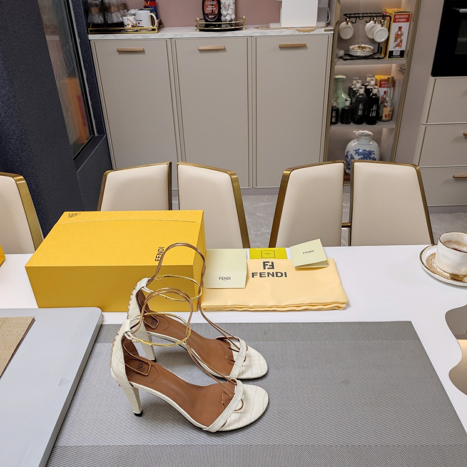 FEN* 24 new leather high heels 1:1 VIP