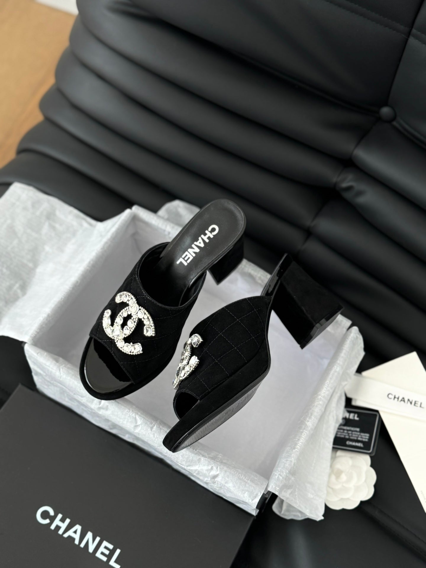 CHAN* 24 new style rhinestone buckle slippers 1:1 VIP