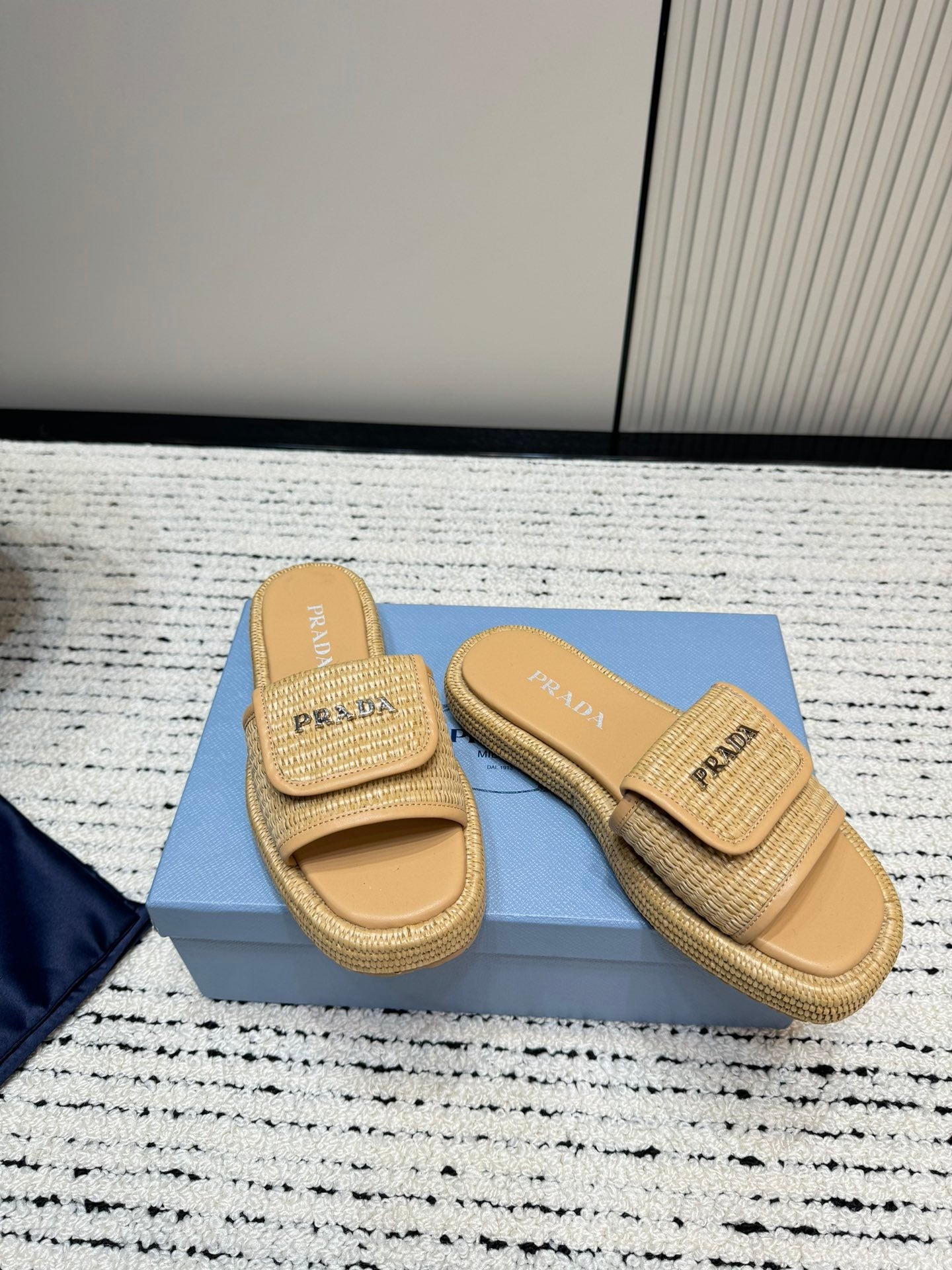 PRA* 24 New Straw Shoes Slippers 1:1 VIP