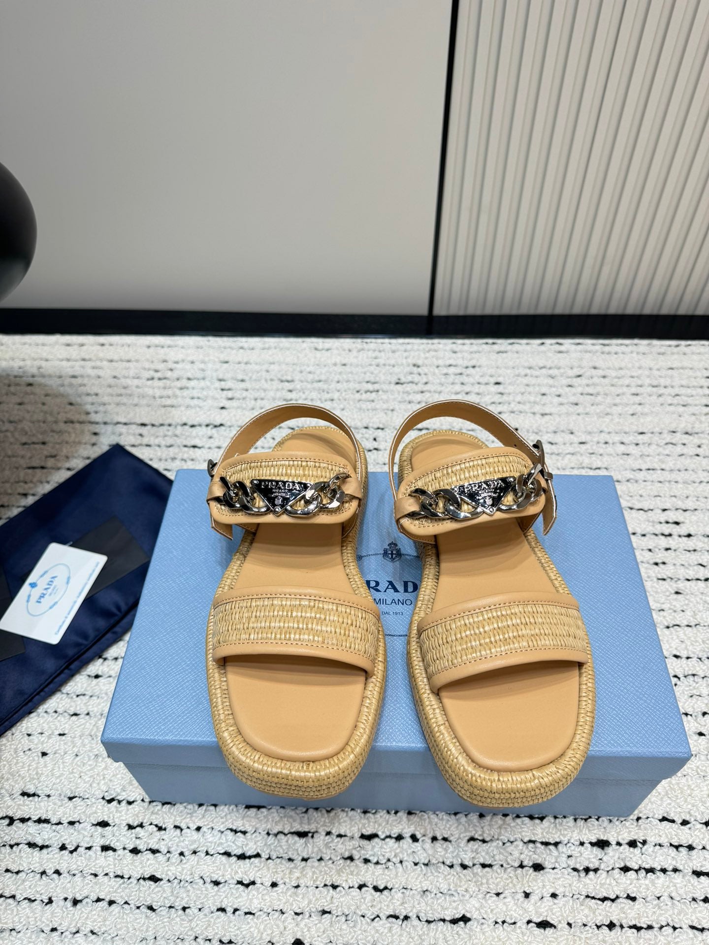 PRA* 24 new woven shoes and slippers 1:1 VIP