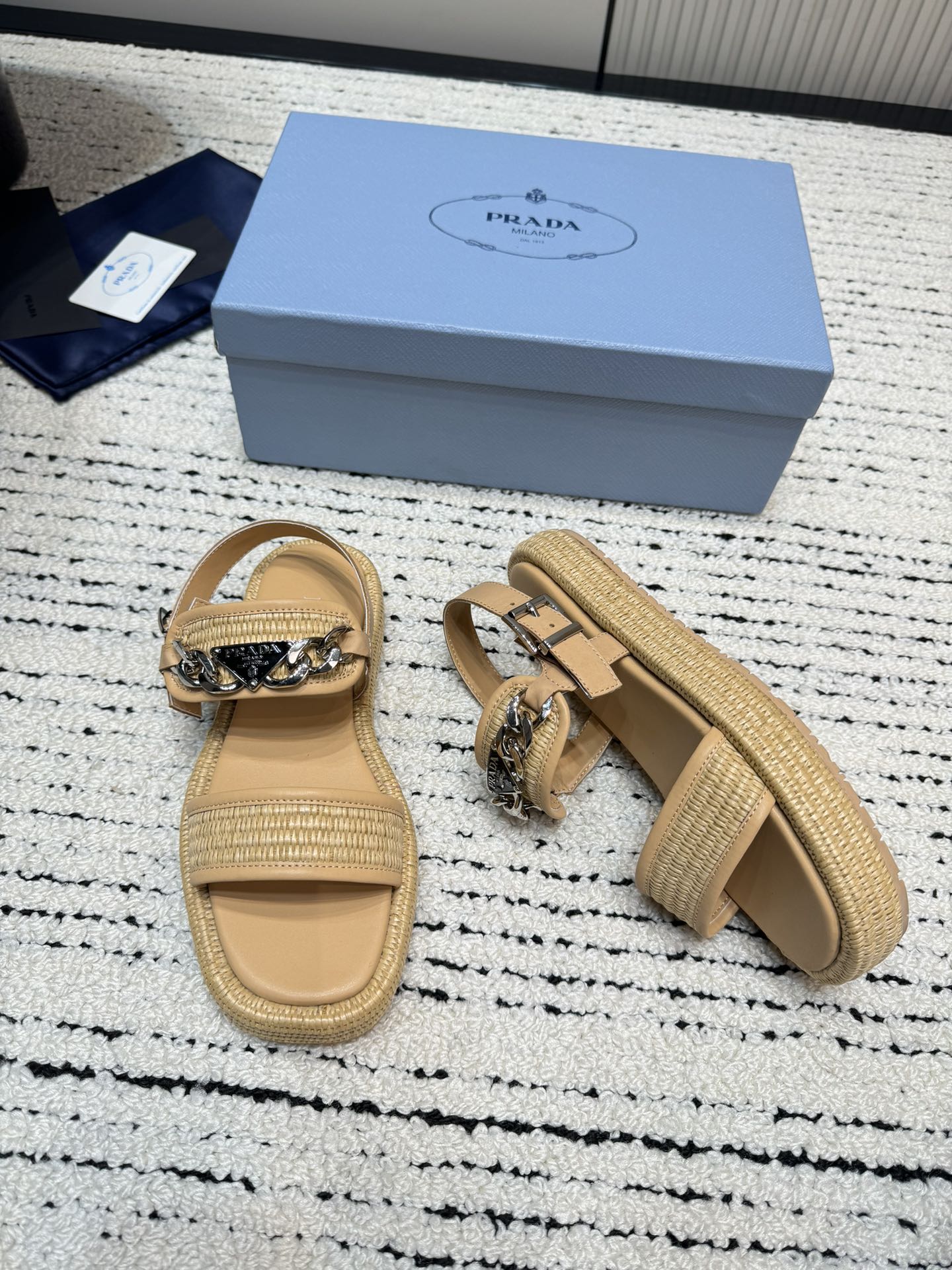 PRA* 24 new woven shoes and slippers 1:1 VIP