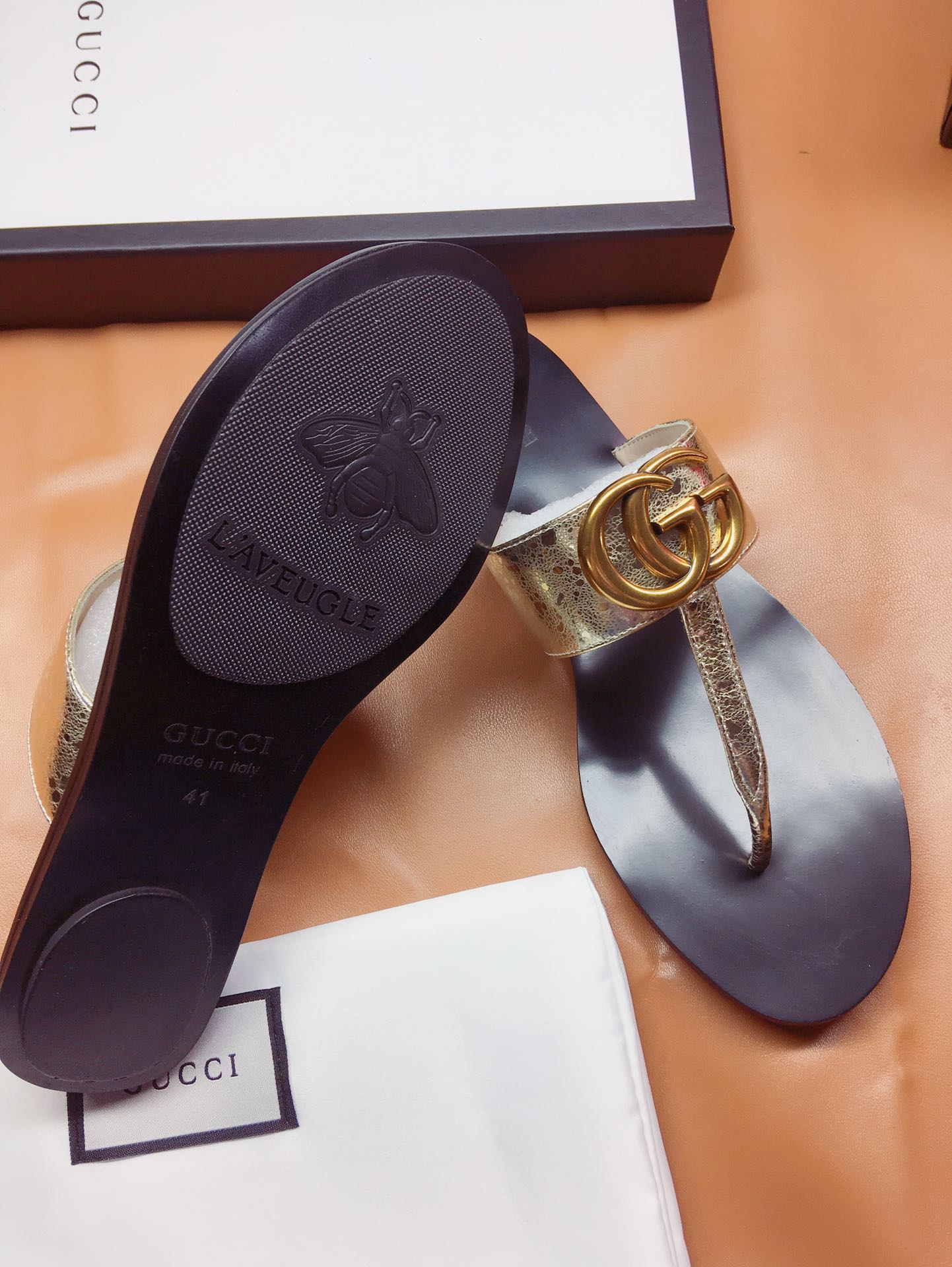 GUC* classic flats