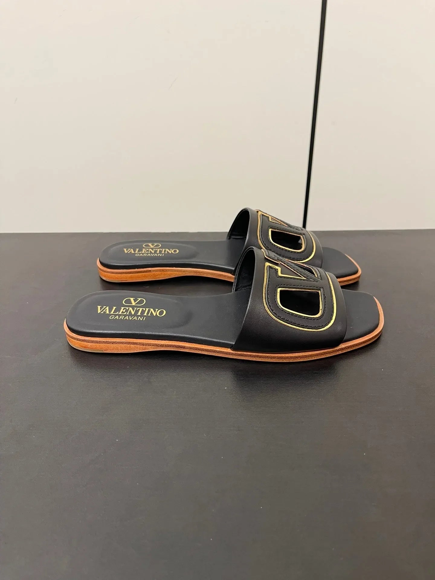 VALENT* 24 NEW FLAT SHOES