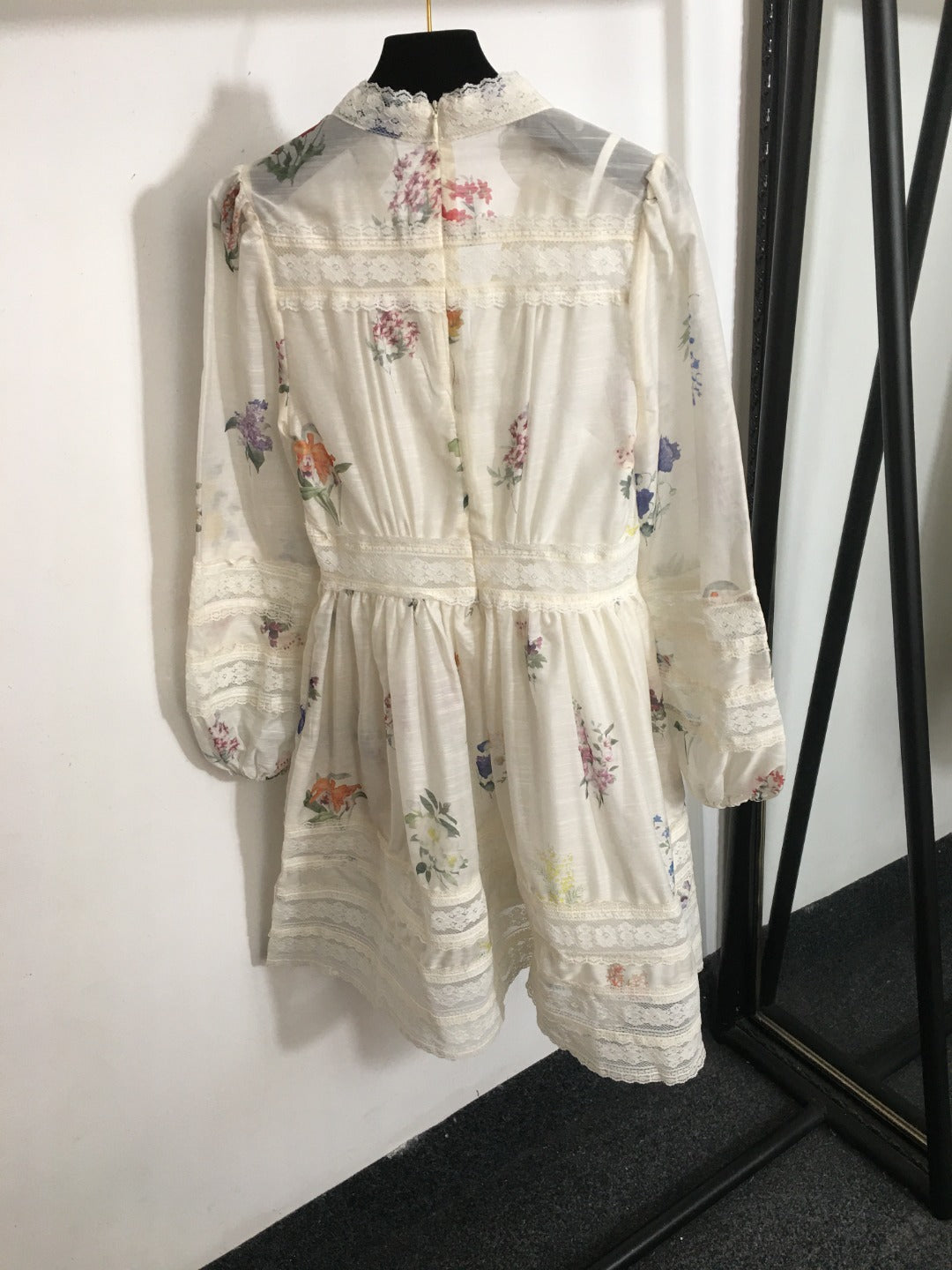 ZIMMERM*Elegant and elegant printed lace waist dress