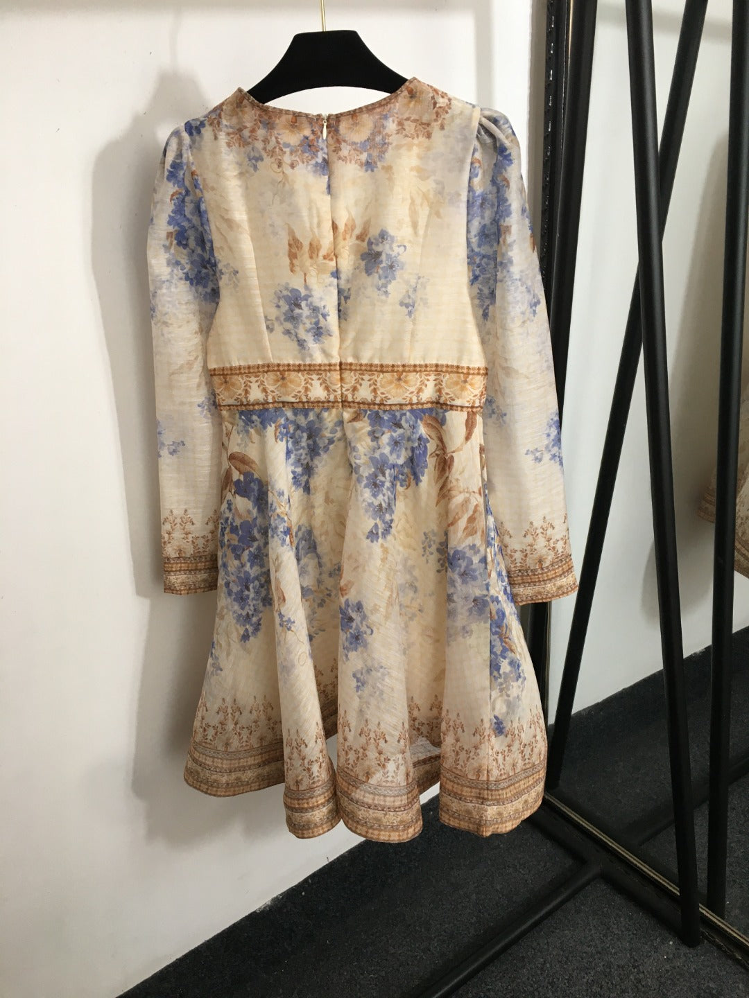 ZIM* Floral V-neck waist dress