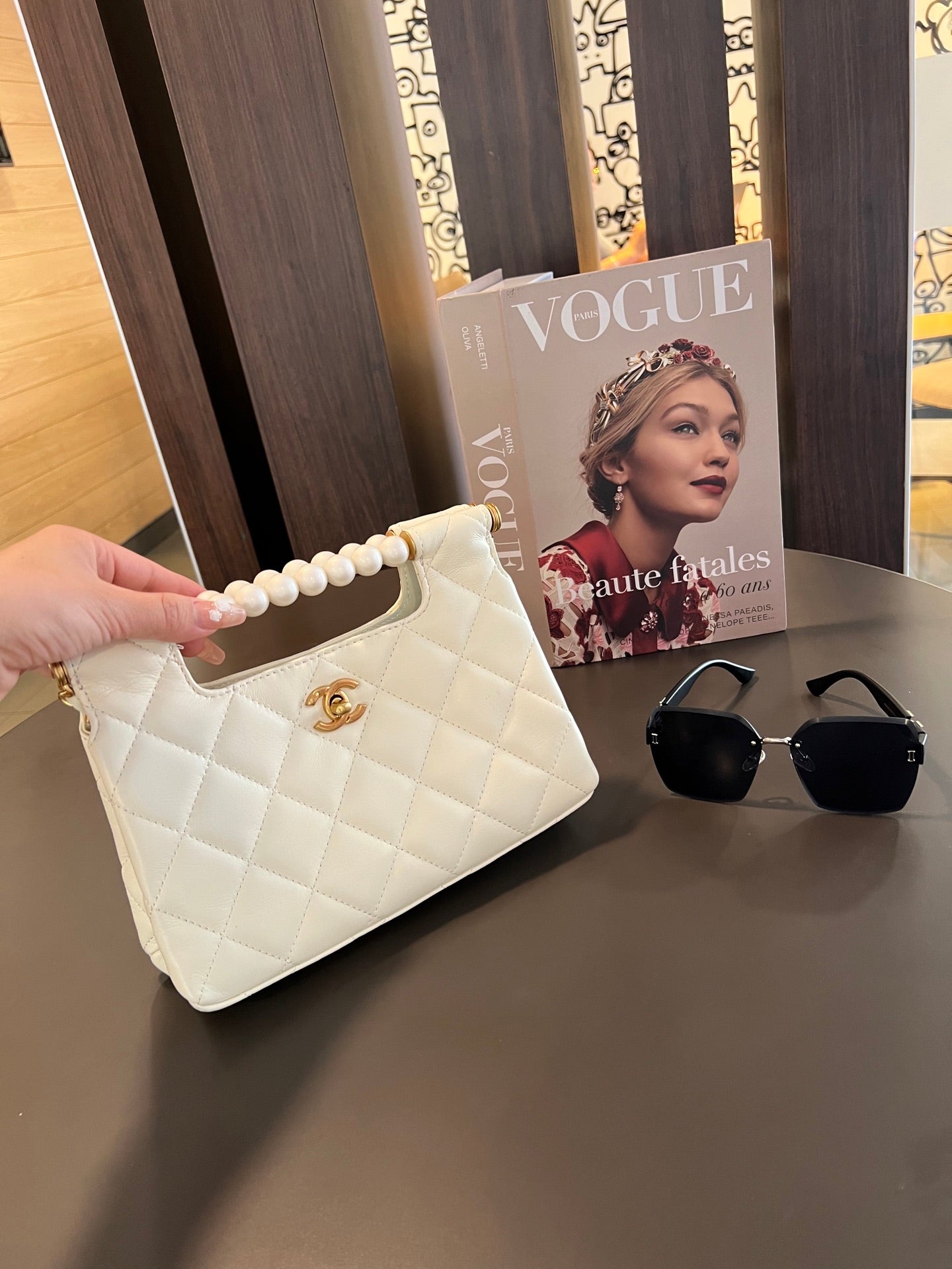 CHAN* 25SS Pearl Handle Bag