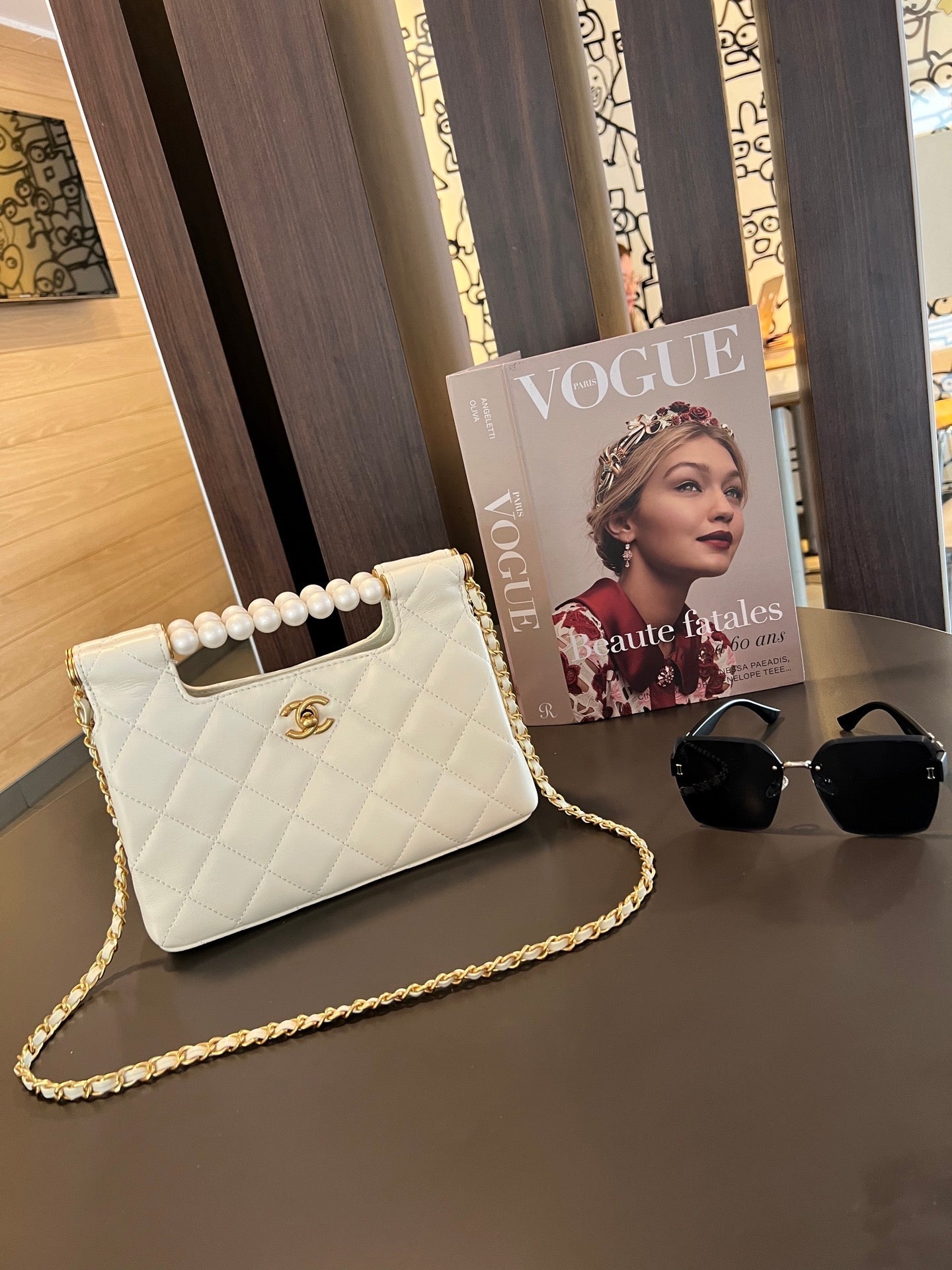 CHAN* 25SS Pearl Handle Bag