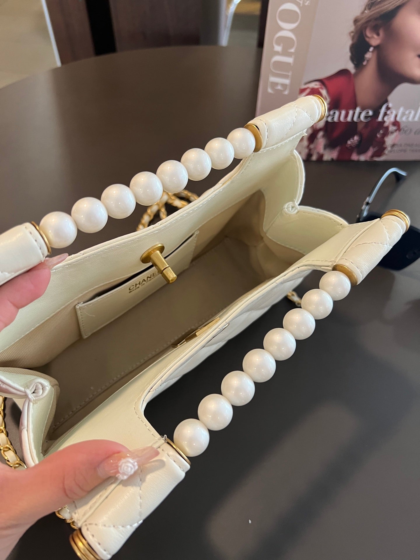 CHAN* 25SS Pearl Handle Bag