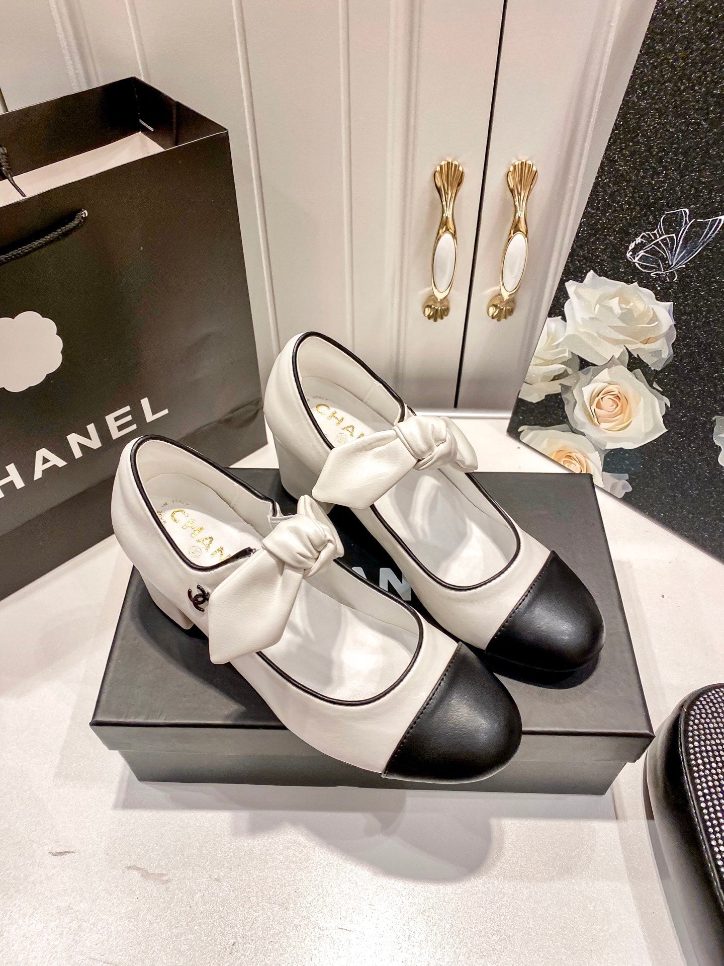 CHA* 25 new block heel shoes