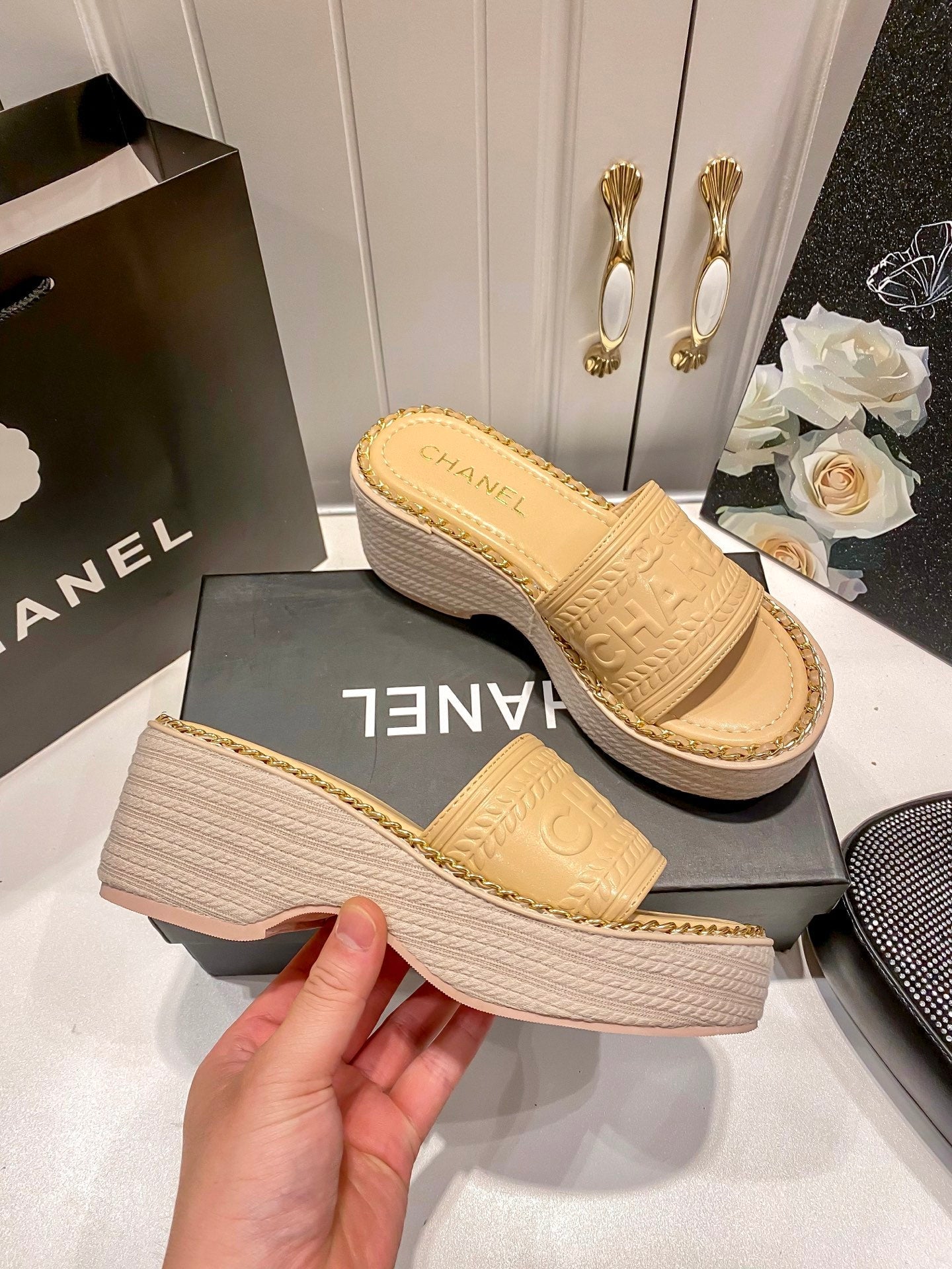 CHAN* 25 Platform Slippers