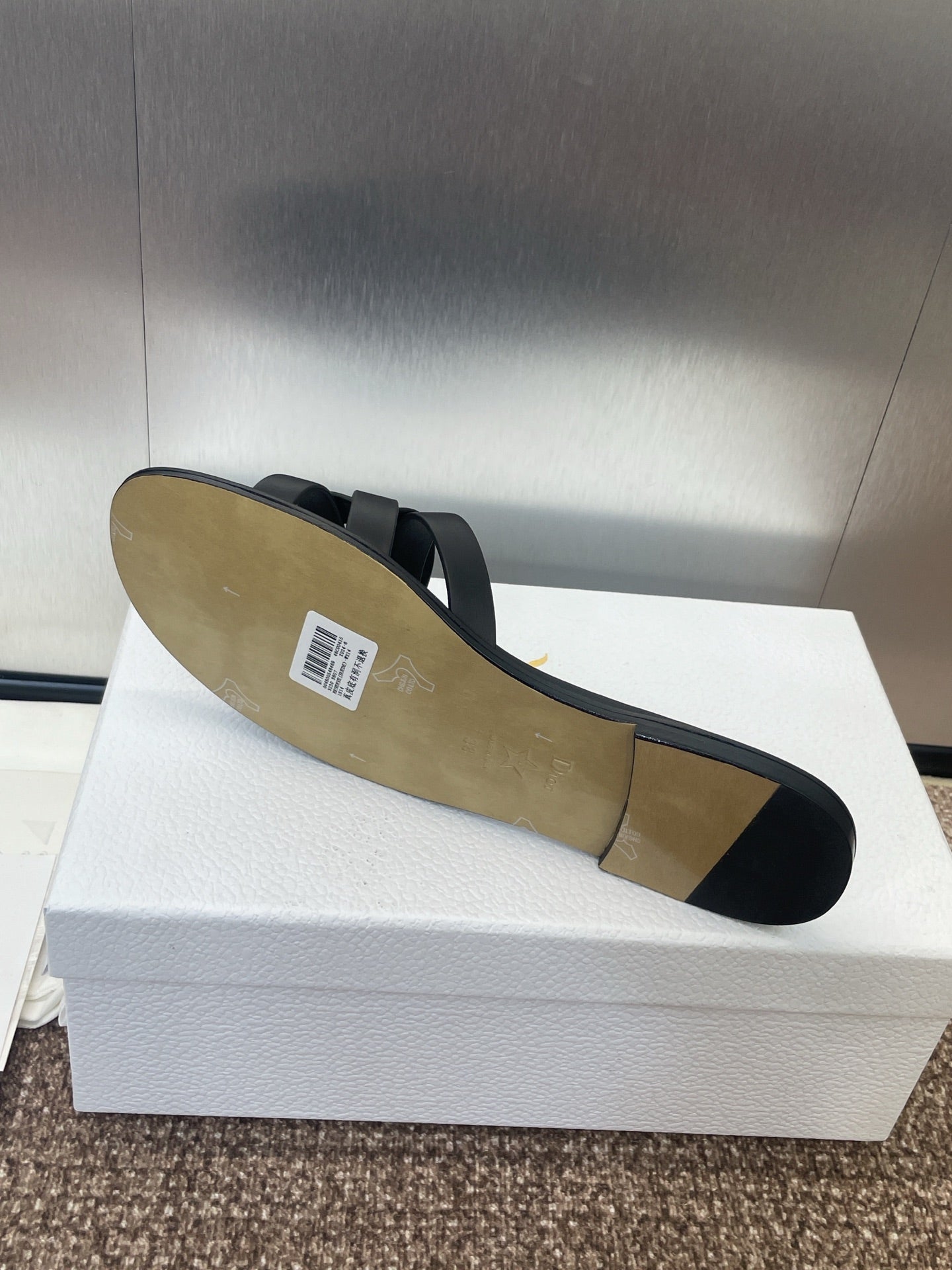 DIO* 25SS hollow cross slippers VIP