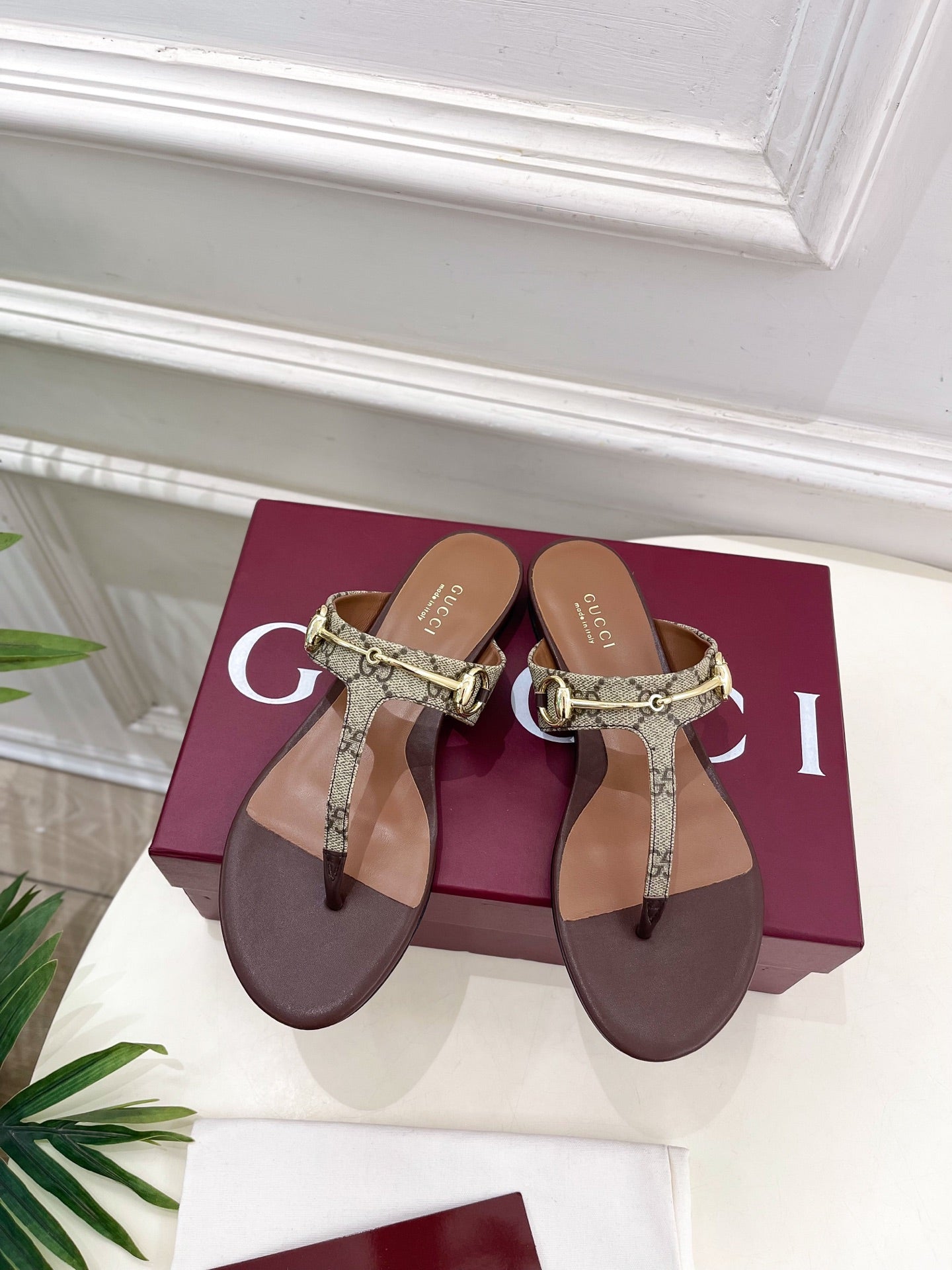 GU* 25SS Flip Flops VIP