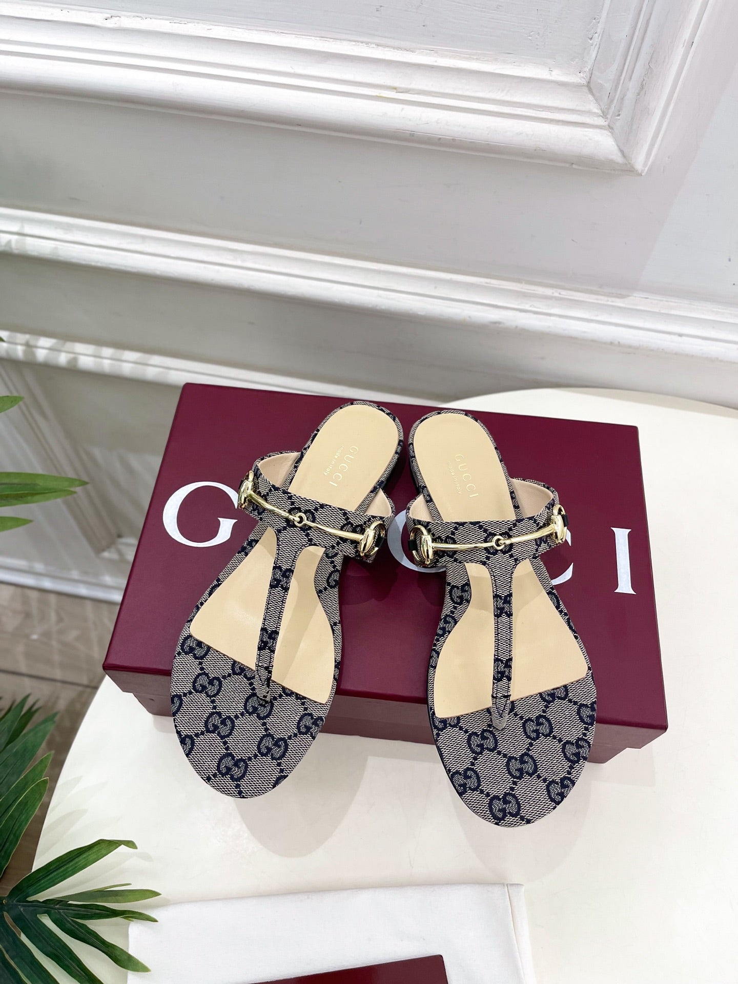 GU* 25SS Flip Flops VIP