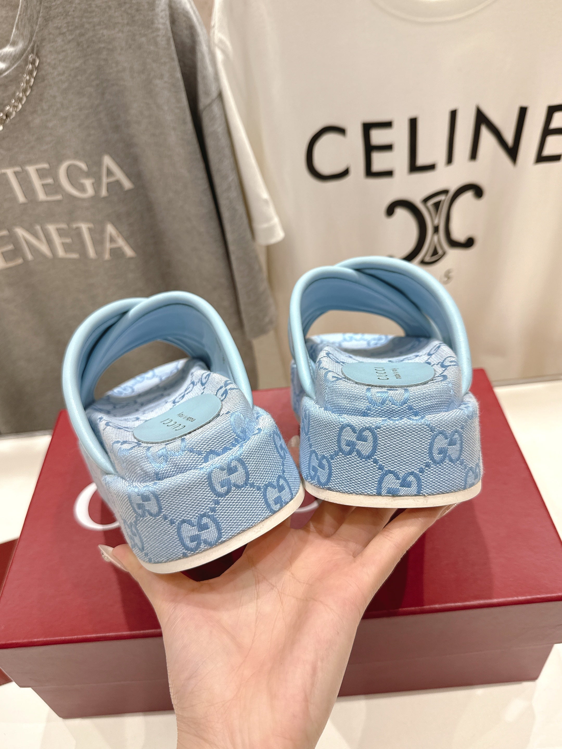 GU* 25SS platform slippers VIP