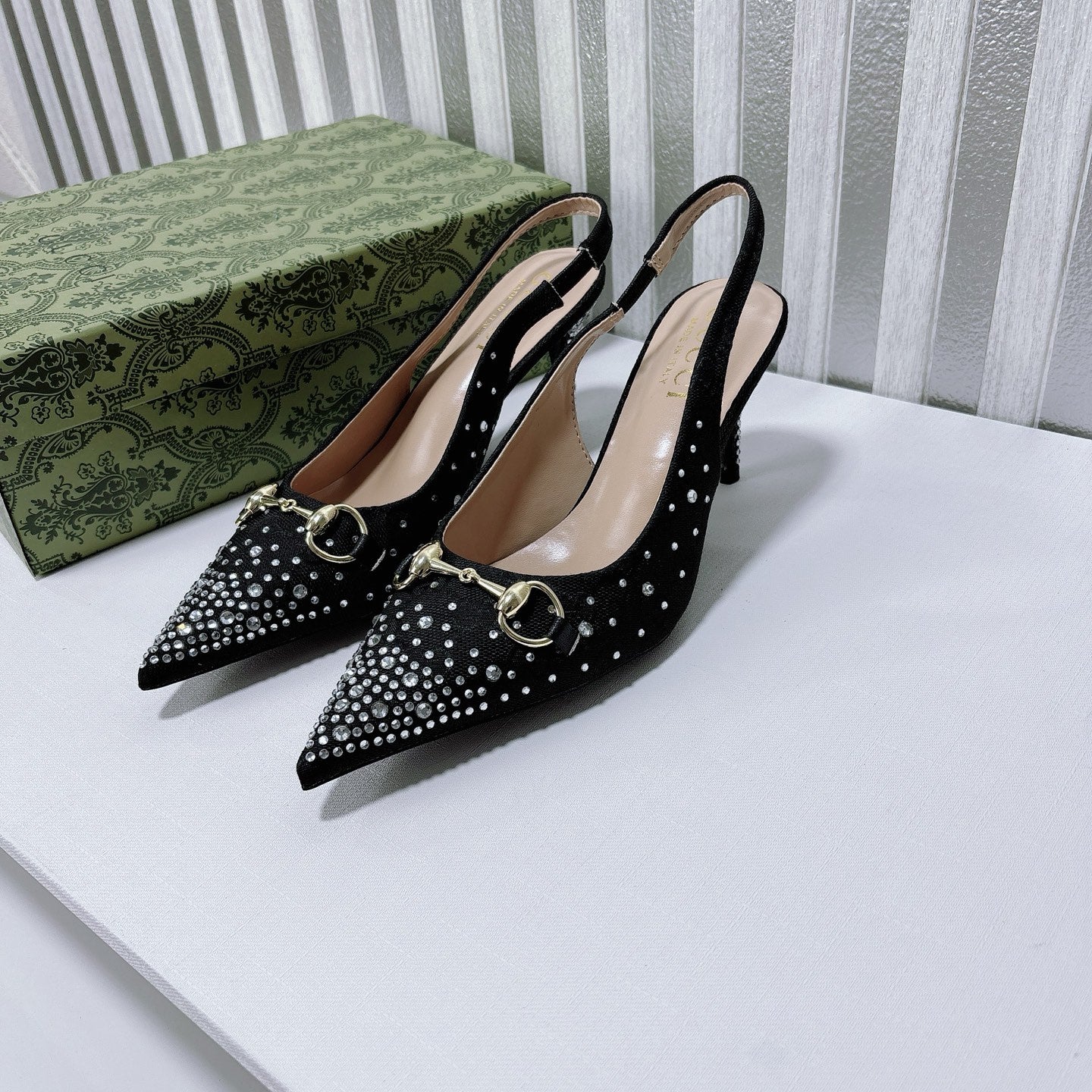 GUC* 25SS Diamond Heel/Flat Sandals