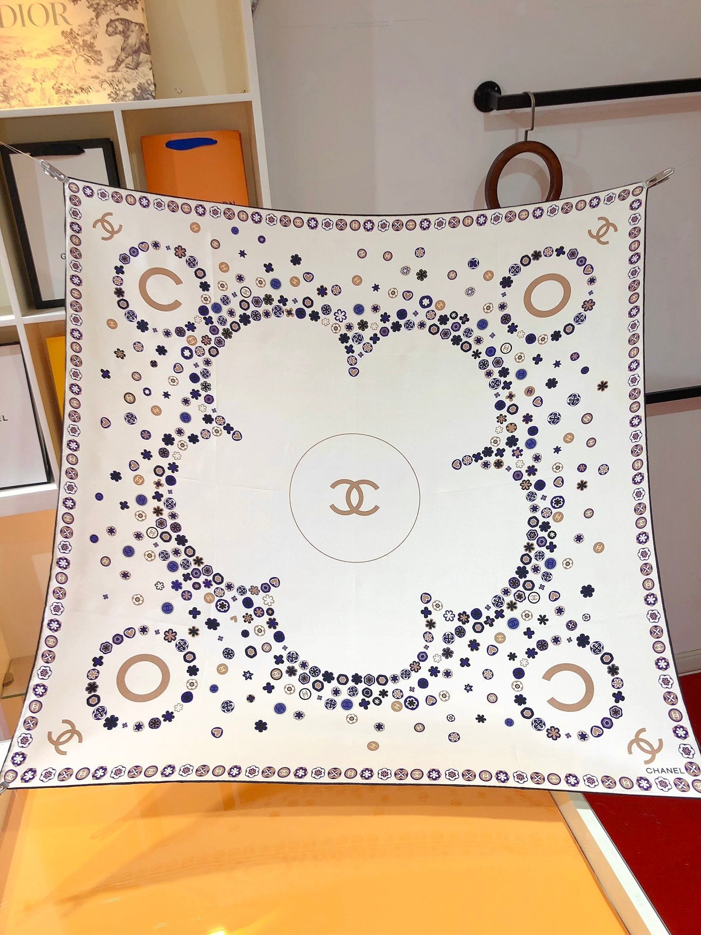 CHAN* 25SS square scarf