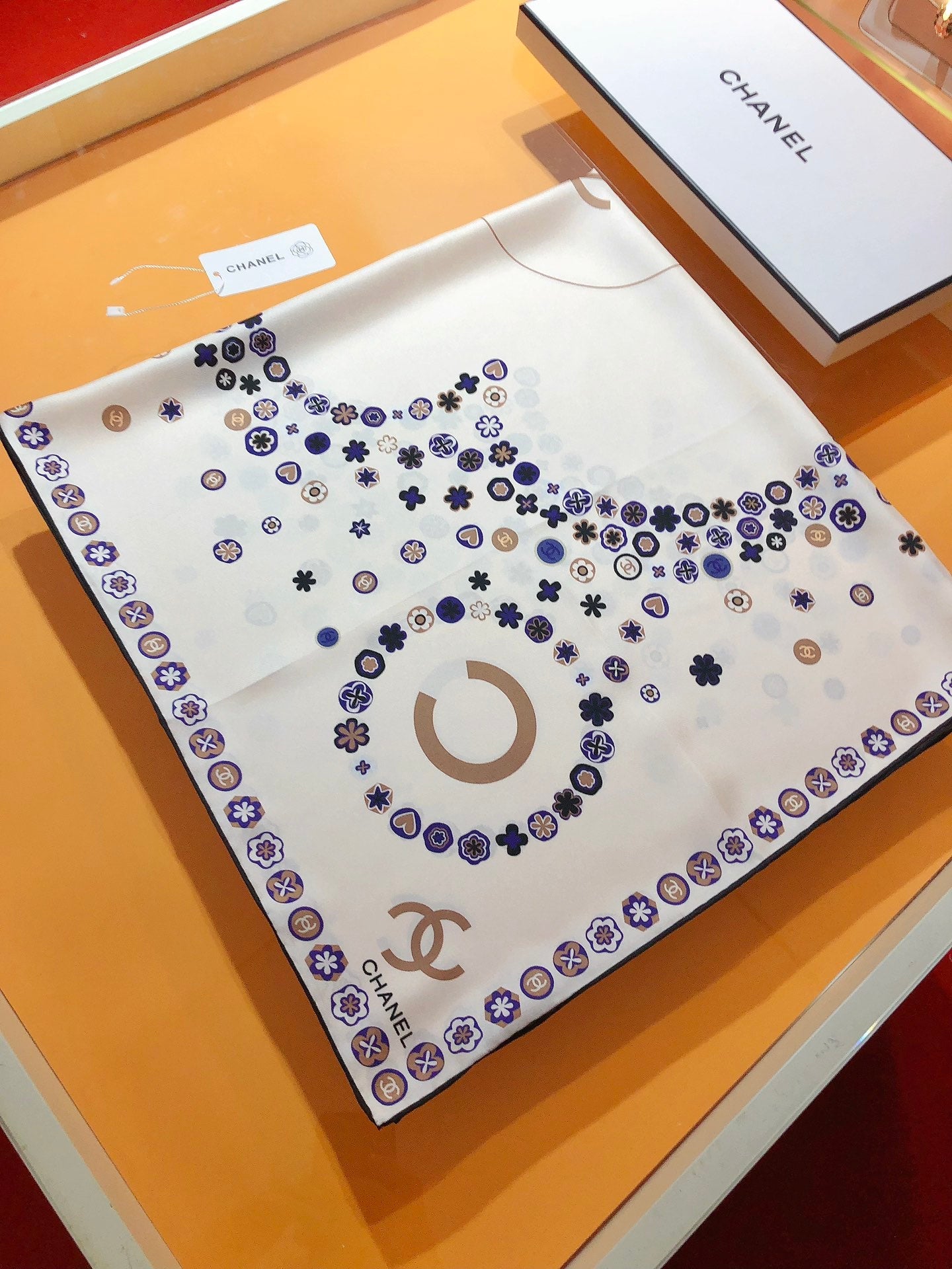 CHAN* 25SS square scarf