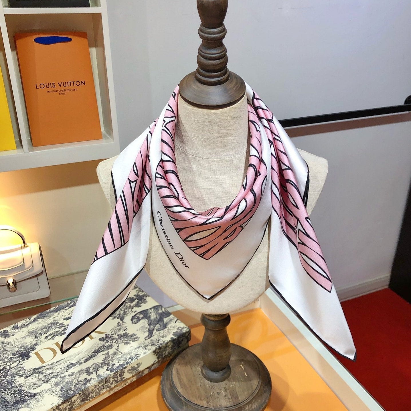 DIO* 25SS square towel