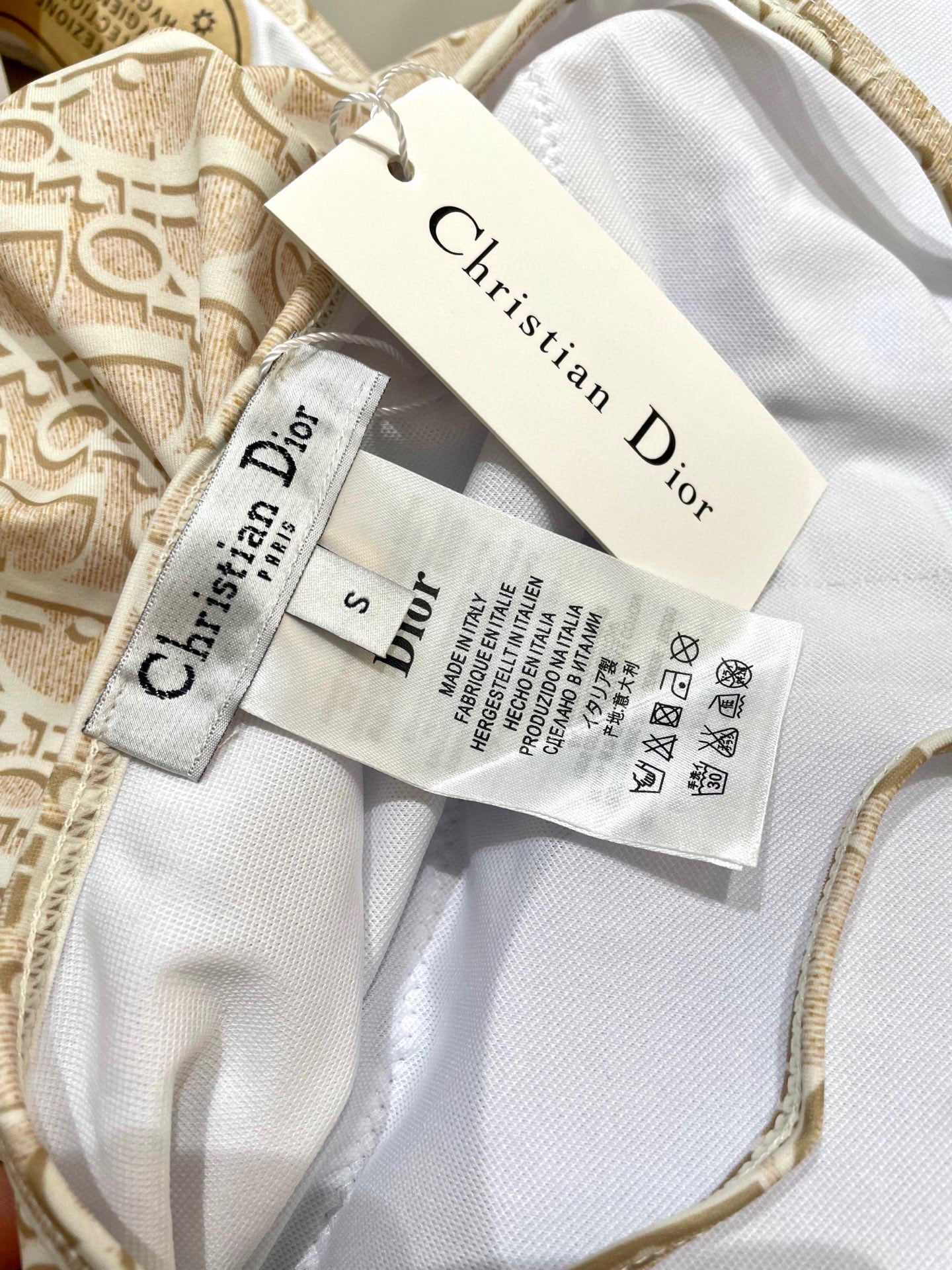 DIO* 25SS One-Piece Swimsuit