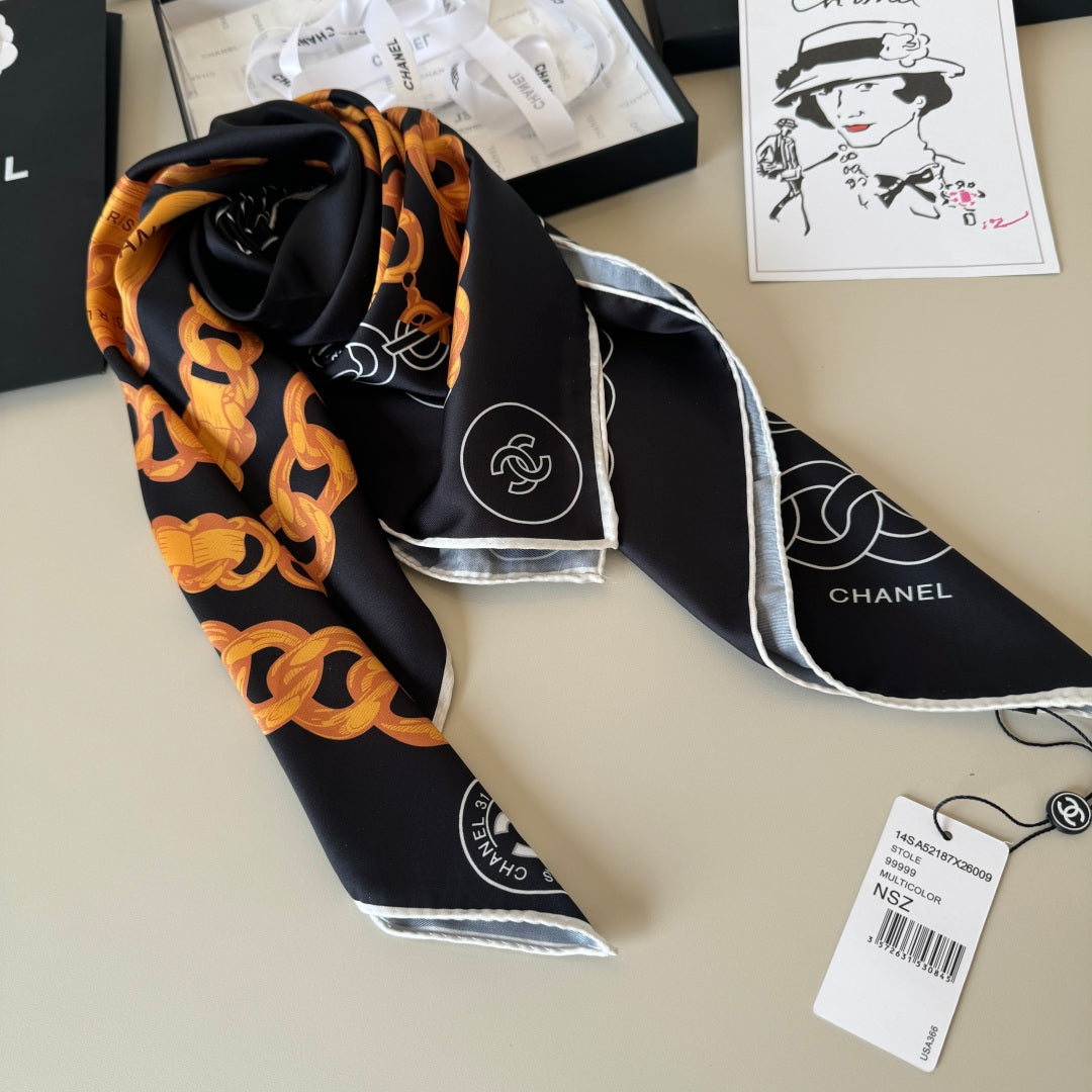 Herme* 25SS 100% silk square scarf