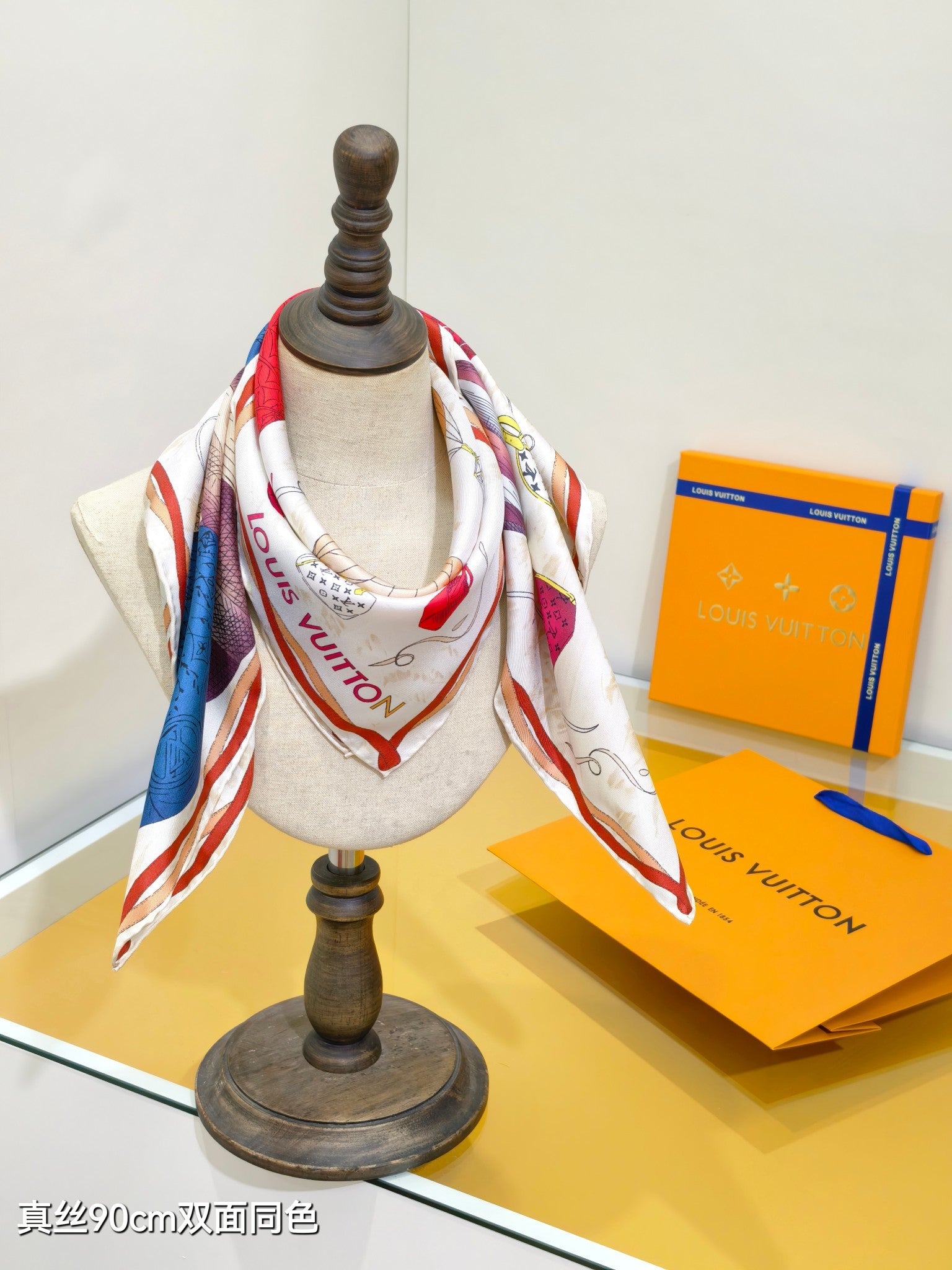 LV* 25SS 100% silk square scarf