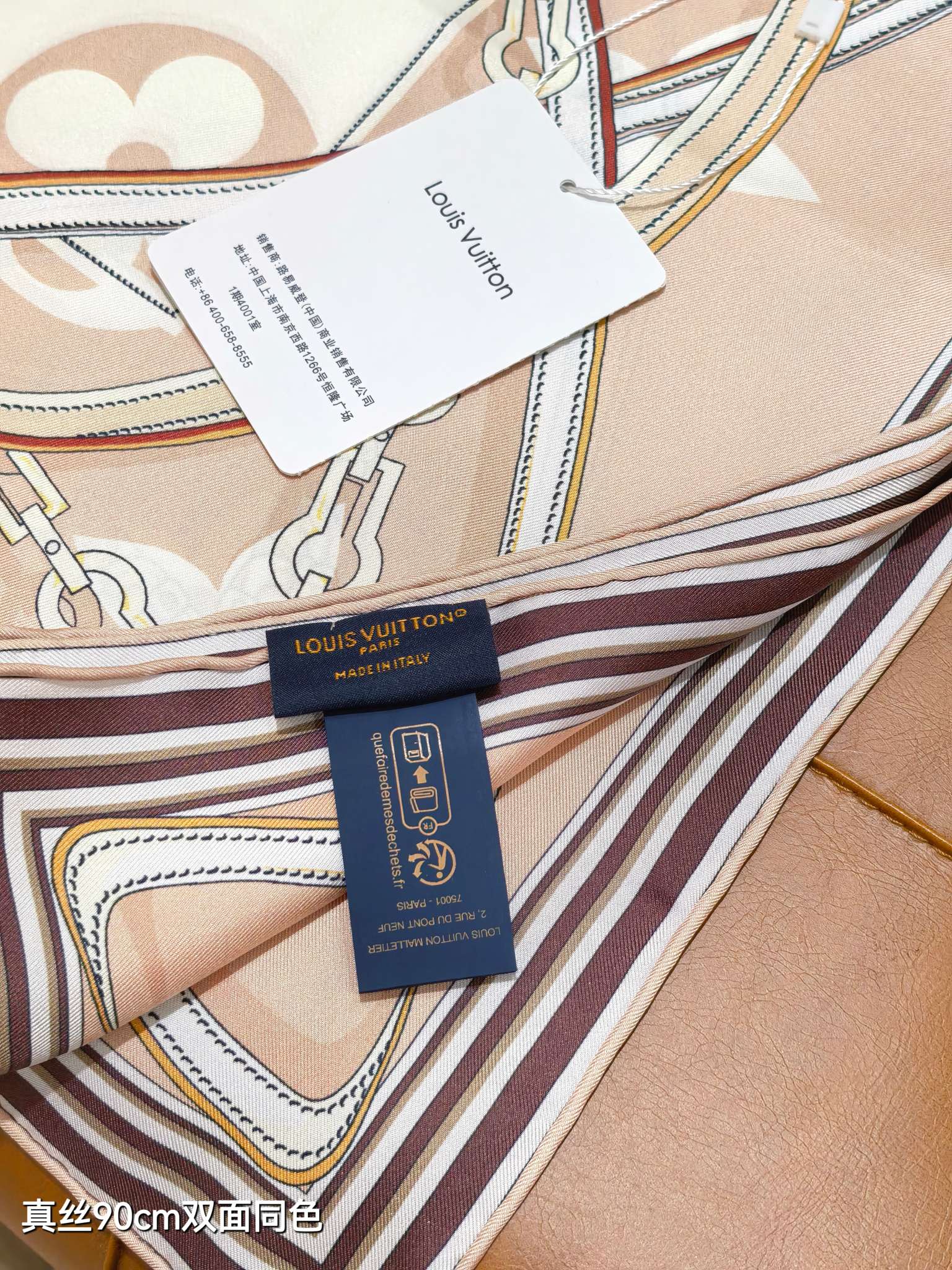 LV* 25SS 100% silk square scarf