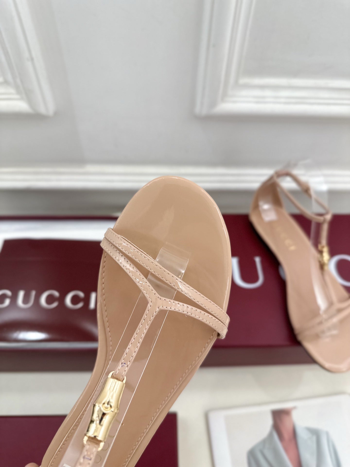 GUC* 25SS flat sandals VIP