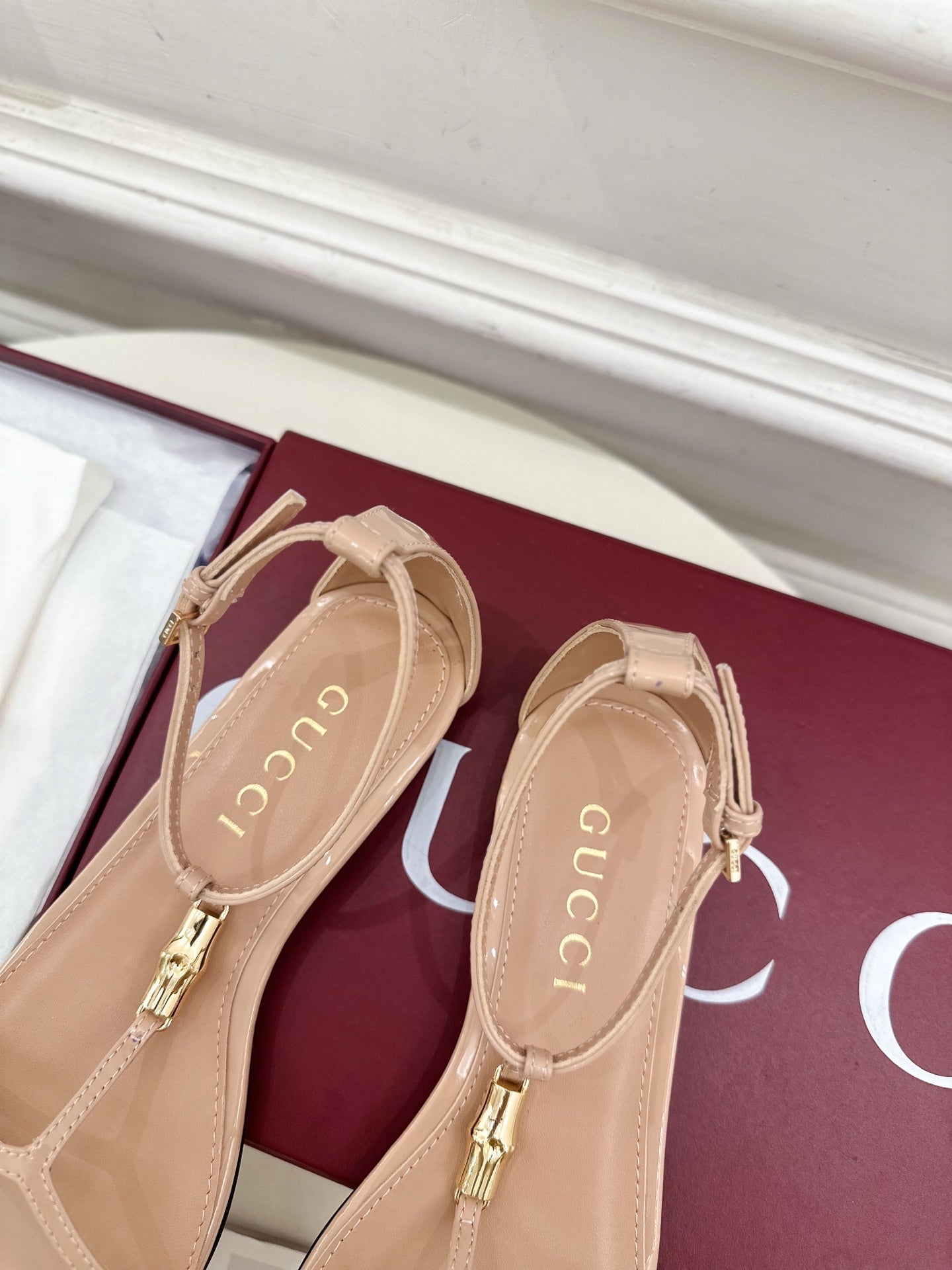 GUC* 25SS flat sandals VIP