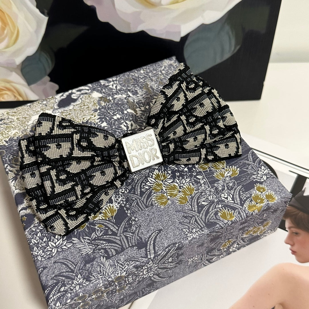 DIO* 25SS Bow Hair Clip
