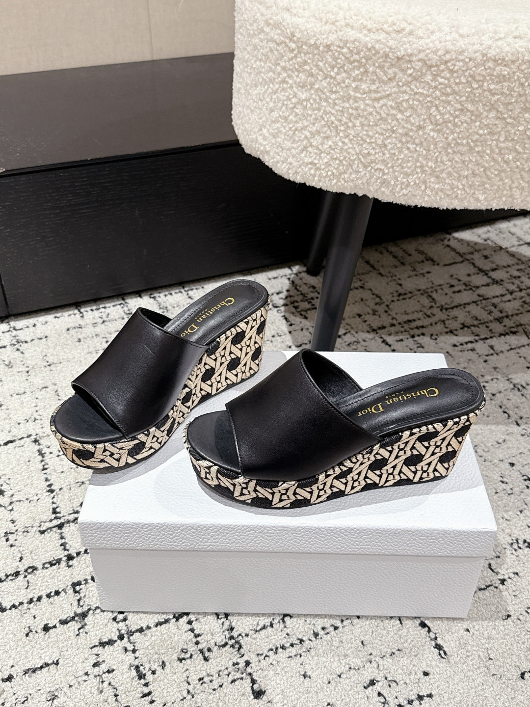 DIO* 25SS Platform Wedge Sandals VIP