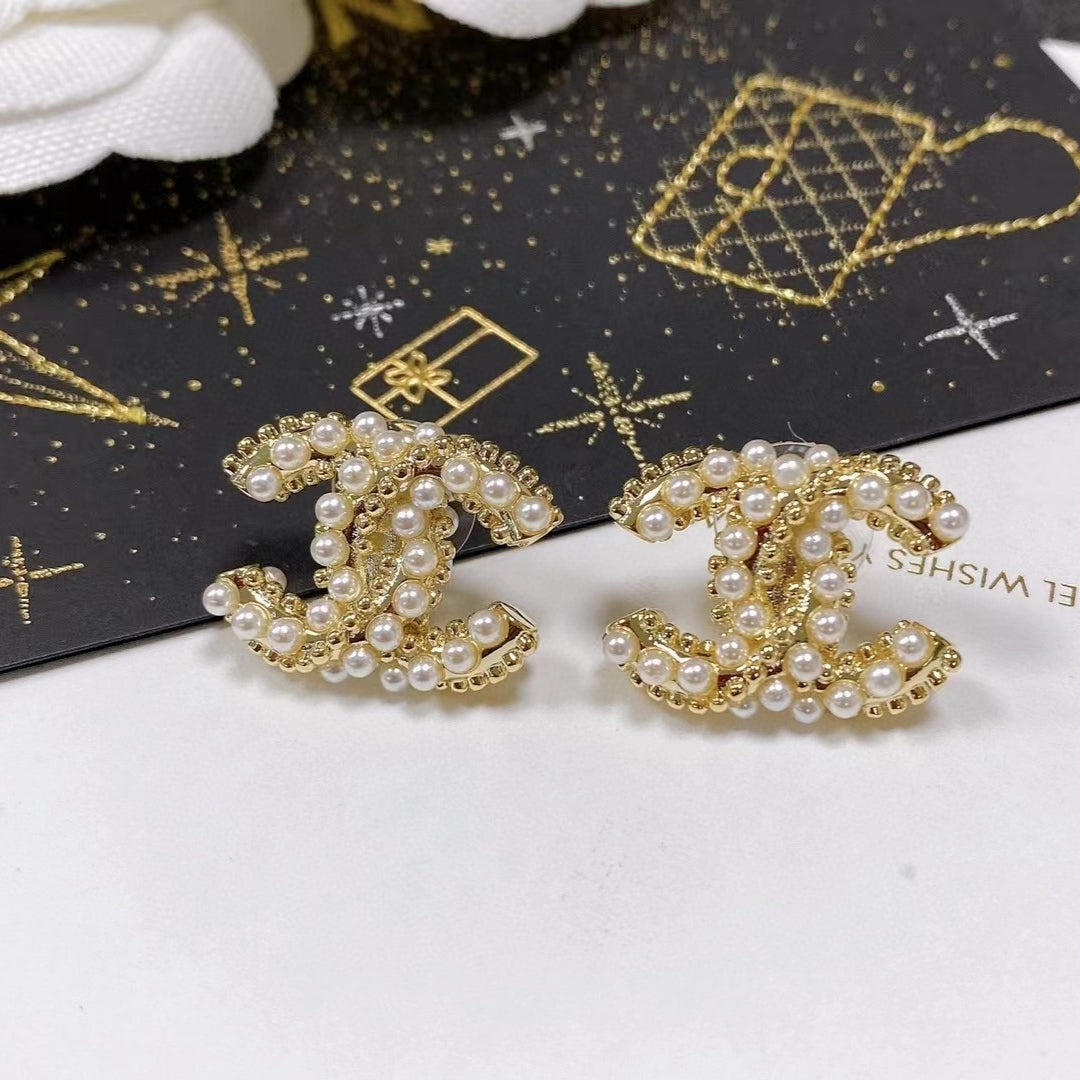 CHAN* 25SS earrings