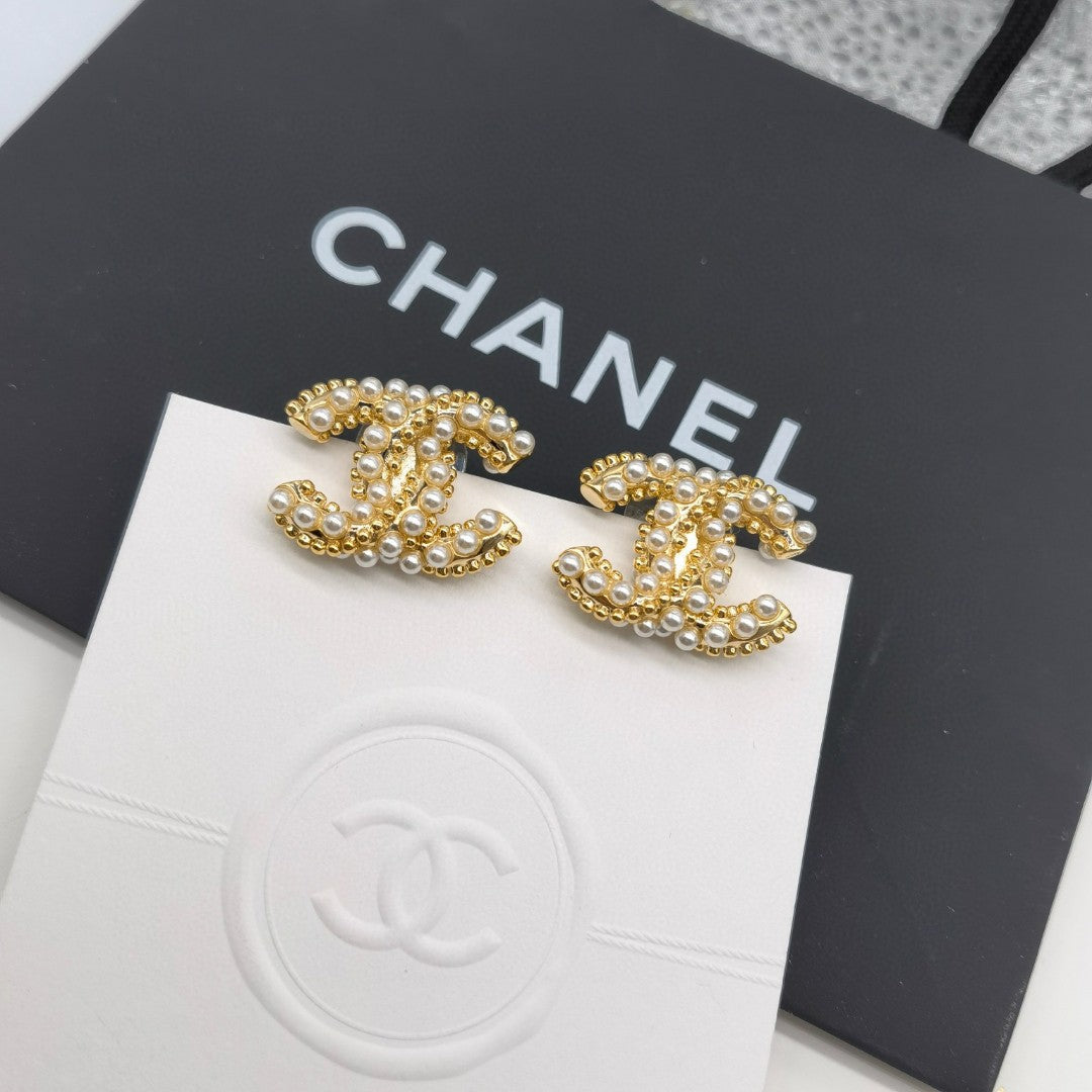 CHAN* 25SS earrings